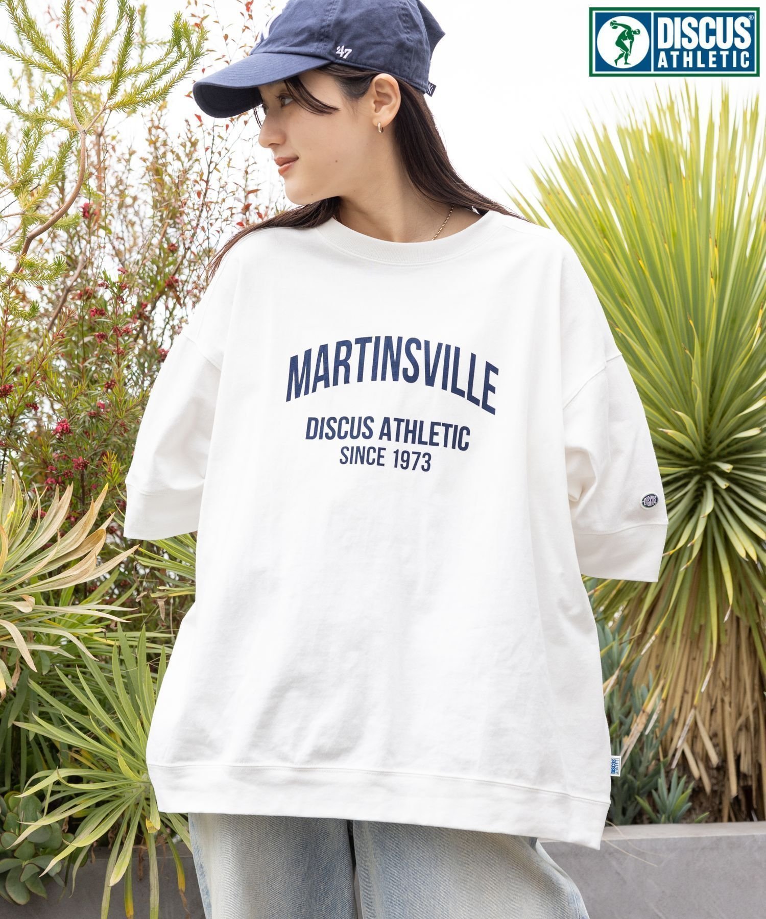 【レイジブルー/RAGEBLUE】のDISCUS/ディスカス カレッジBIGTシャツ インテリア・キッズ・メンズ・レディースファッション・服の通販 founy(ファニー) 　ファッション　Fashion　レディースファッション　Fashion for Women　トップス・カットソー　Cut & Sew Tops　シャツ・ブラウス・オフィスカジュアル　Elegant Blouses & Button-Ups　ロングTシャツ・Tシャツ　Longline T-Shirts & Tees　春　Spring　シンプル　Simple, Minimal　スポーツ　Sports, Activewear　スラックス　Slacks, Dress Pants　ダメージ　Distressed, Destroyed　デニム　Denim, Jeans Material　トレンド　Trend, Trending Now　定番　Standard, Basic Item　人気　Popular, Best Seller　フレア　Flare, Flared　フロント　Front, Front Design　ベーシック　Basic, Essential　ミックス　Mix, Mixed Style　モチーフ　Motif, Design Theme　リラックス　Relax, Relaxed Fit　ルーズ　Loose, Oversized　S/S・春夏　SS, Spring/Summer, Warm Season　おすすめ　Recommended / Our Picks　夏　Summer　ホワイト03|ID: prp329100004605369 ipo3291000000032783588