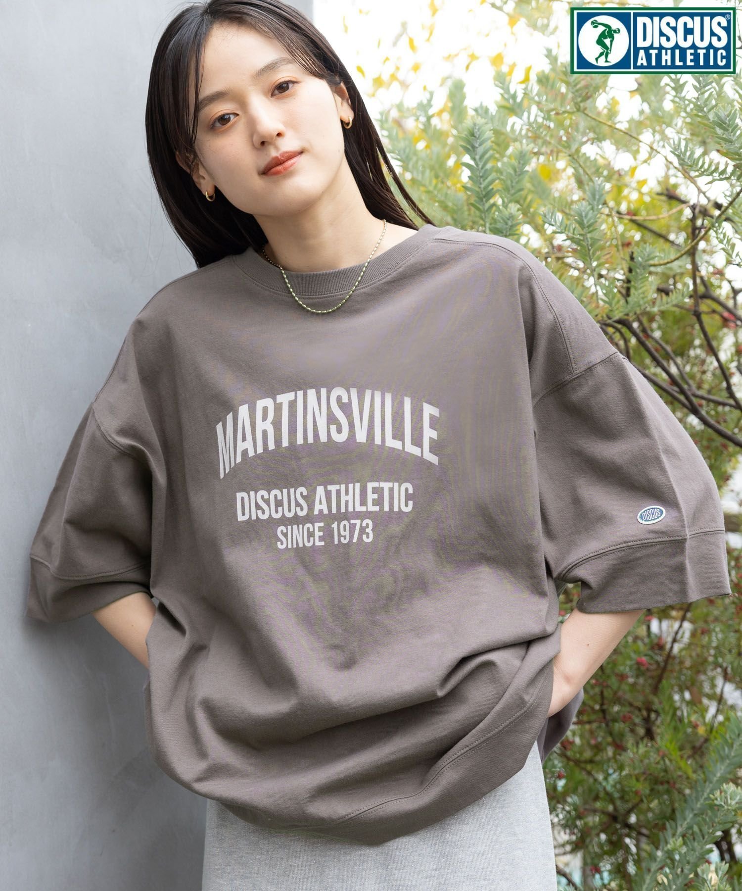 【レイジブルー/RAGEBLUE】のDISCUS/ディスカス カレッジBIGTシャツ インテリア・キッズ・メンズ・レディースファッション・服の通販 founy(ファニー) 　ファッション　Fashion　レディースファッション　Fashion for Women　トップス・カットソー　Cut & Sew Tops　シャツ・ブラウス・オフィスカジュアル　Elegant Blouses & Button-Ups　ロングTシャツ・Tシャツ　Longline T-Shirts & Tees　春　Spring　シンプル　Simple, Minimal　スポーツ　Sports, Activewear　スラックス　Slacks, Dress Pants　ダメージ　Distressed, Destroyed　デニム　Denim, Jeans Material　トレンド　Trend, Trending Now　定番　Standard, Basic Item　人気　Popular, Best Seller　フレア　Flare, Flared　フロント　Front, Front Design　ベーシック　Basic, Essential　ミックス　Mix, Mixed Style　モチーフ　Motif, Design Theme　リラックス　Relax, Relaxed Fit　ルーズ　Loose, Oversized　S/S・春夏　SS, Spring/Summer, Warm Season　おすすめ　Recommended / Our Picks　夏　Summer　グレー18|ID: prp329100004605369 ipo3291000000032783594