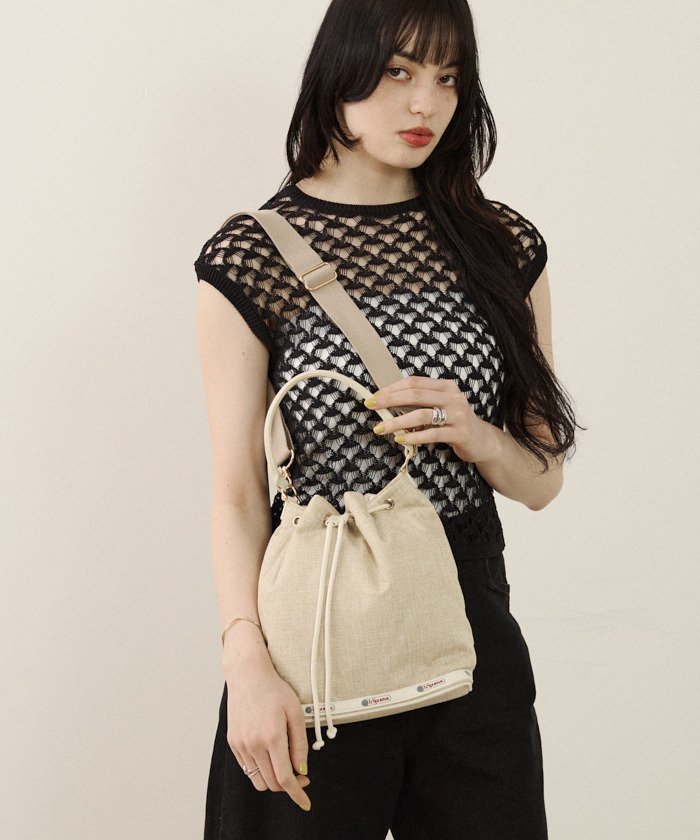 【レスポートサック/LeSportsac】の【公式】レスポートサック ショルダーバッグ 1062LD07 LeSportsac インテリア・キッズ・メンズ・レディースファッション・服の通販 founy(ファニー) https://founy.com/ ファッション Fashion レディースファッション Fashion for Women スポーツウェア Functional & Stylish Sportswear スポーツバッグ・ジム用ポーチ・バックパック Gym Bag / Sports Backpack / Pouch for Training エレガント 上品 Elegant コレクション Collection, Seasonal Line 巾着 Drawstring Bag, Kinchaku 軽量 Lightweight, Ultra Light 手帳 Planner, Notebook ニューヨーク New York, NYC Style フォルム Silhouette, Form ポケット Pocket, Pocket Detail モダン Modern, Contemporary ラフィア Raffia, Natural Straw レオパード Leopard, Animal Print おすすめ Recommended / Our Picks 旅行 Travel |ID: prp329100004605490 ipo3291000000032787619