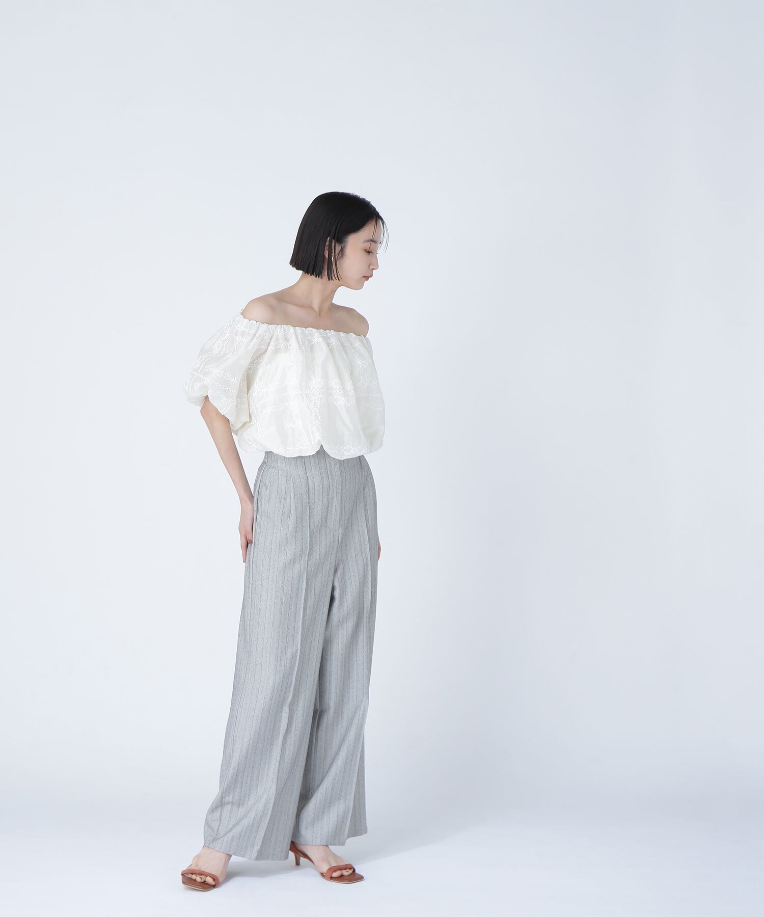 【ナチュラル ビューティー ベーシック/NATURAL BEAUTY BASIC】のハイウエストストライプパンツ インテリア・キッズ・メンズ・レディースファッション・服の通販 founy(ファニー) 　ファッション　Fashion　レディースファッション　Fashion for Women　パンツ　Pants & Trousers　ストライプ　Stripe, Striped Pattern　ストレート　Straight, Straight Cut　ワイド　Wide, Wide Fit　ベージュベース2|ID: prp329100004605637 ipo3291000000032795287