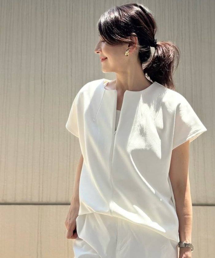 【スタイルドア/STYLEDOOR】のライトダンボールフロント2wayプルオーバー インテリア・キッズ・メンズ・レディースファッション・服の通販 founy(ファニー) https://founy.com/ ファッション Fashion レディースファッション Fashion for Women トップス・カットソー Cut & Sew Tops カジュアルプルオーバー・ニットトップス Pullovers & Knit Tops / Casual Pullovers シンプル Simple, Minimal スリット Slit, Slit Detail デニム Denim, Jeans Material フラット Flat, Flat Shoes フロント Front, Front Design ボトム Bottoms, Lower Wear 夏 Summer エレガント 上品 Elegant |ID: prp329100004606696 ipo3291000000033557682