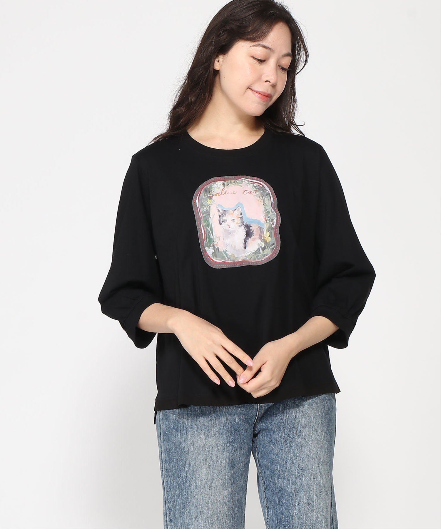 【スーパーハッカ/SUPER HAKKA】のSUPER HAKKA×庄島歩音30/-天竺「Cats portrait」プリント+ハンドステッチ刺繍ロングスリーブカットソー インテリア・キッズ・メンズ・レディースファッション・服の通販 founy(ファニー) 　ファッション　Fashion　レディースファッション　Fashion for Women　トップス・カットソー　Cut & Sew Tops　カットソー・ベーシックTシャツ　Cut-and-Sewn Tops / Stretch Tees & Basics　イラスト　Illustration　キャラクター　Character, Licensed Characters　定番　Standard, Basic Item　ネコ　Cat, Feline Motif　ハンド　Hand, Handmade　フロント　Front, Front Design　プリント　Print, Printed Pattern　モチーフ　Motif, Design Theme　ロング　Long, Long-Length　ワーク　Workwear, Utility Style　卒業式　Graduation Ceremony　ブラック|ID: prp329100004607332 ipo3291000000033601633
