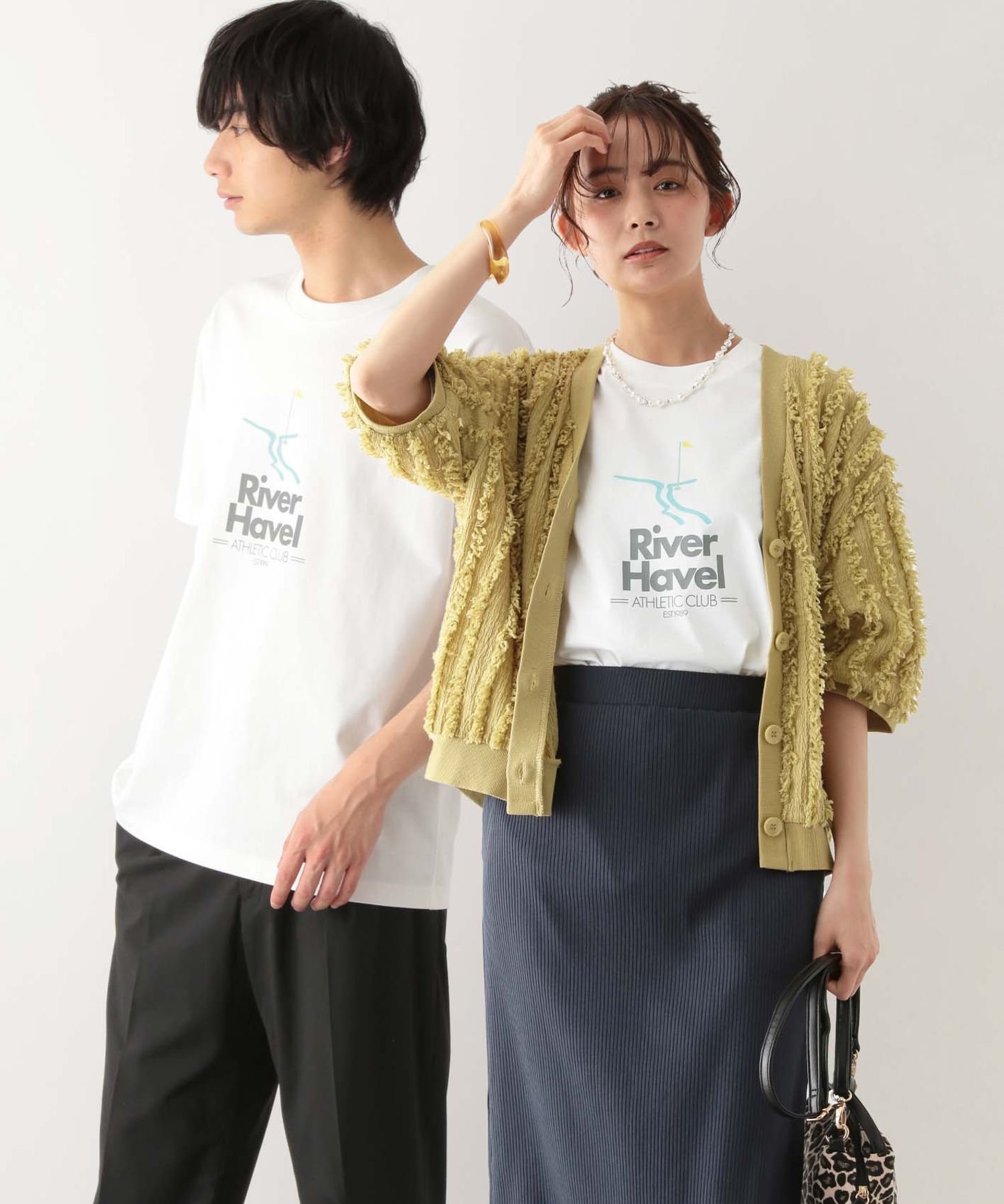【グローバルワーク/GLOBAL WORK】のグラフィックTシャツ/半袖/313754 インテリア・キッズ・メンズ・レディースファッション・服の通販 founy(ファニー) 　ファッション　Fashion　レディースファッション　Fashion for Women　トップス・カットソー　Cut & Sew Tops　シャツ・ブラウス・オフィスカジュアル　Elegant Blouses & Button-Ups　ロングTシャツ・Tシャツ　Longline T-Shirts & Tees　おすすめ　Recommended / Our Picks　グラフィック　Graphic, Graphic Design　コレクション　Collection, Seasonal Line　デニム　Denim, Jeans Material　リラックス　Relax, Relaxed Fit　ワイド　Wide, Wide Fit　半袖　Short Sleeve, Half Sleeve　吸水　Absorbent, Quick-Dry　Riverロゴ03|ID: prp329100004607427 ipo3291000000033358657