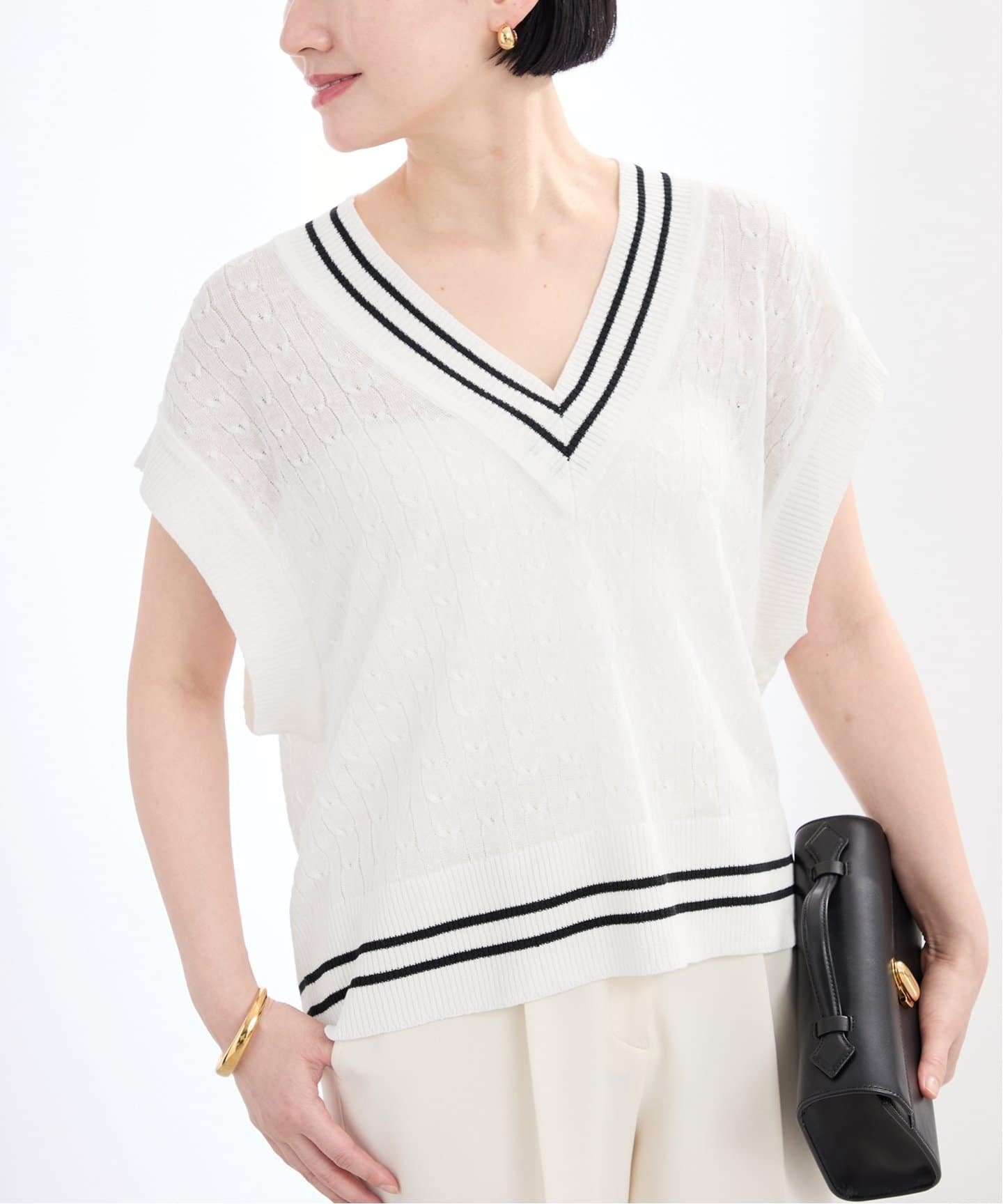 【ヴェルメイユ パー イエナ/VERMEIL par iena】のLinen Knit Cable ベスト インテリア・キッズ・メンズ・レディースファッション・服の通販 founy(ファニー) 　ファッション　Fashion　レディースファッション　Fashion for Women　アウター　Coat / Outerwear Collection　トップス・カットソー　Cut & Sew Tops　ニット　Knit Tops & Sweaters　ベスト&ジレ / 重ね着スタイル　Vests & Gilets　2025年　2025　2025春夏・S/S　Spring/Summer 2025 SS25　おすすめ　Recommended / Our Picks　シアー　Sheer, See-Through　シューズ　Shoes, Footwear　ベスト　Vest, Waistcoat　リネン　Linen, Linen Fabric　夏　Summer　ホワイト|ID: prp329100004609355 ipo3291000000033179742