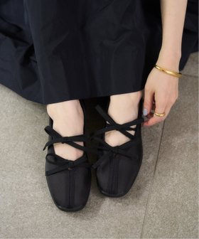 【ル タロン/Le Talon】の《追加 2》Lダブルリボンバレリーナ 人気、トレンドファッション・服の通販 founy(ファニー) ファッション Fashion レディースファッション Fashion for Women クッション Cushion, Throw Pillow シューズ Shoes, Footwear ストレッチ Stretch, Stretchy Fabric スニーカー Sneakers, Trainers リボン Ribbon, Bow 軽量 Lightweight, Ultra Light |ID:prp329100004609430