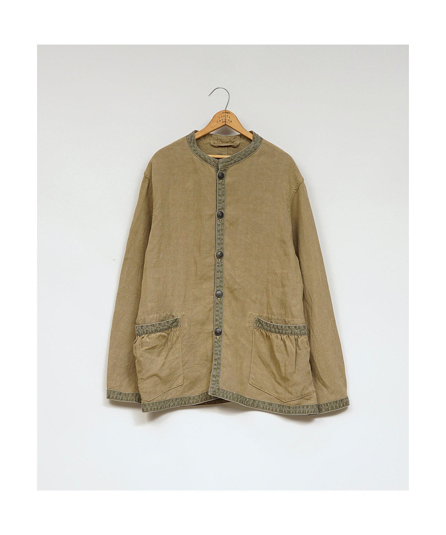 【ナイジェルケーボン/NIGEL CABOURN / MEN】のMAN / フレンチワークジャケット - リネンピンオックス インテリア・キッズ・メンズ・レディースファッション・服の通販 founy(ファニー) 　ファッション　Fashion　メンズファッション　Fashion for Men　パイピング　Piping, Trim Design　リネン　Linen, Linen Fabric　カーキ|ID: prp329100004609591 ipo3291000000032972758