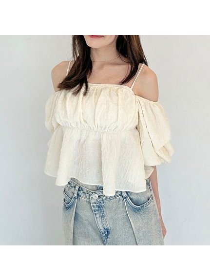 【スナイデル/SNIDEL】のオフショルフリルブラウス 人気、トレンドファッション・服の通販 founy(ファニー) 　ファッション　Fashion　レディースファッション　Fashion for Women　トップス・カットソー　Cut & Sew Tops　シャツ・ブラウス・オフィスカジュアル　Elegant Blouses & Button-Ups　ウェーブ　Wavy Pattern　エレガント 上品　Elegant　ギャザー　Gathered, Ruffled　クロップド　Cropped, Short Length　今季　This Season, Current Season　シャーリング　Shirring, Ruched　ストレート　Straight, Straight Cut　タイトスカート　Pencil Skirt, Tight Skirt　デニム　Denim, Jeans Material　人気　Popular, Best Seller　バランス　Balance, Style Balance　フィット　Fit, Slim Fit　ペプラム　Peplum, Flared Hem　ラップ　Wrap, Wrap Design　おすすめ　Recommended / Our Picks　 other-1|ID: prp329100004609594 ipo3291000000033571664