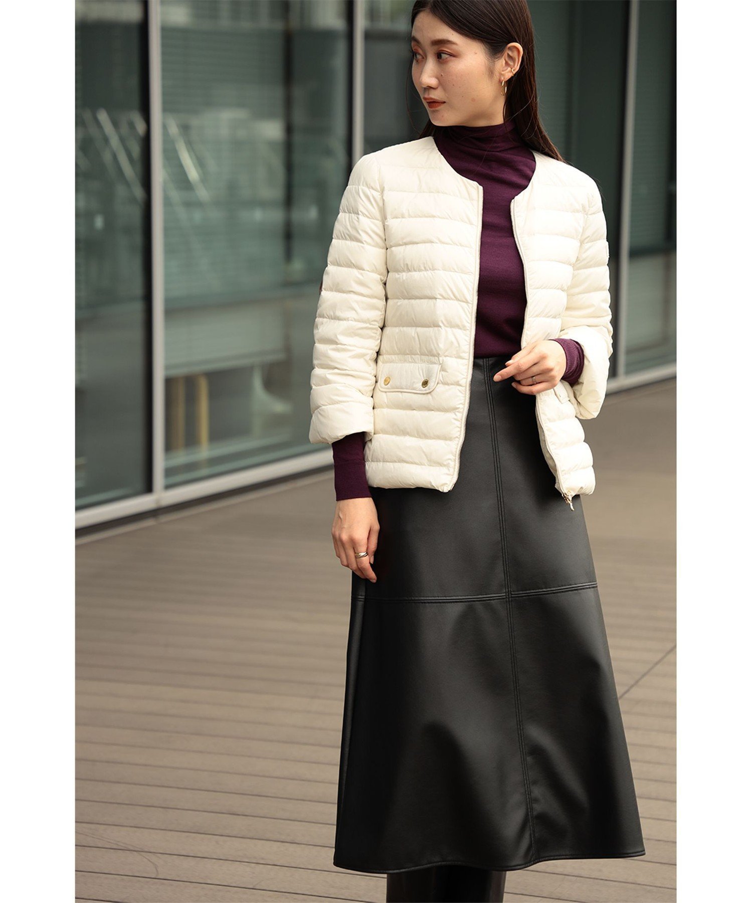 【デミルクス ビームス/Demi-Luxe BEAMS】の【別注】TATRAS / ACACIA ノーカラー ライトダウンジャケット インテリア・キッズ・メンズ・レディースファッション・服の通販 founy(ファニー) 　ファッション　Fashion　レディースファッション　Fashion for Women　アウター　Coat / Outerwear Collection　レディースジャケット・軽アウター　Jackets　インナー　Innerwear　春　Spring　コンパクト　Compact, Small Size　コーティング　Coating, Coated Finish　ダウン　Down, Puffer　定番　Standard, Basic Item　人気　Popular, Best Seller　フィット　Fit, Slim Fit　ボトム　Bottoms, Lower Wear　別注　Limited Edition, Custom Order　S/S・春夏　SS, Spring/Summer, Warm Season　夏　Summer　エレガント 上品　Elegant　IVORY|ID: prp329100004609647 ipo3291000000032973477
