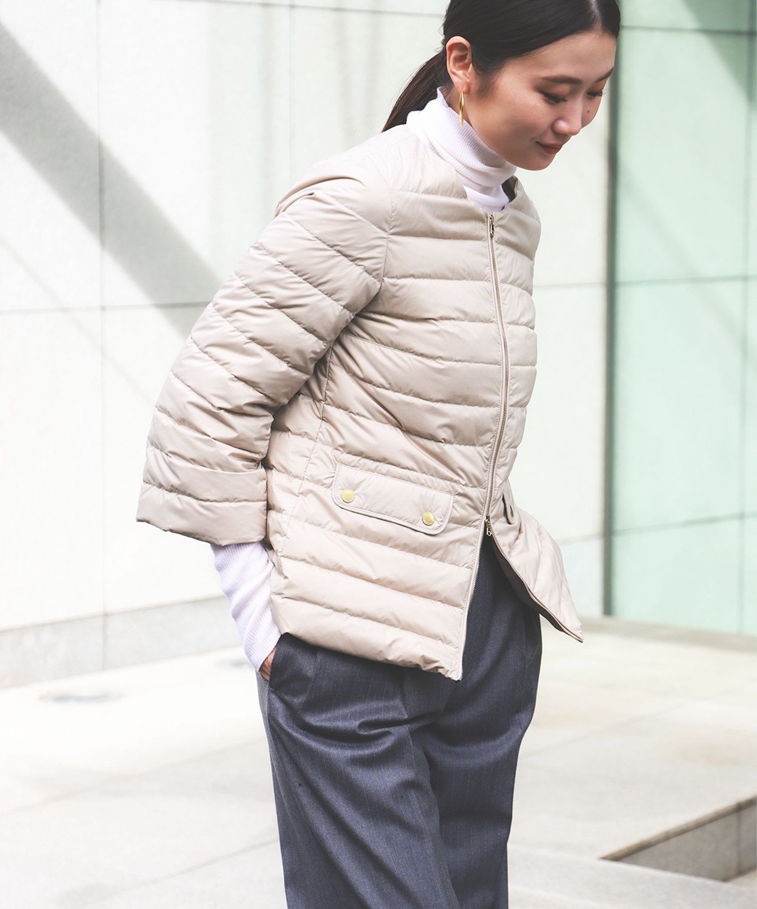 【デミルクス ビームス/Demi-Luxe BEAMS】の【別注】TATRAS / ACACIA ノーカラー ライトダウンジャケット インテリア・キッズ・メンズ・レディースファッション・服の通販 founy(ファニー) 　ファッション　Fashion　レディースファッション　Fashion for Women　アウター　Coat / Outerwear Collection　レディースジャケット・軽アウター　Jackets　インナー　Innerwear　春　Spring　コンパクト　Compact, Small Size　コーティング　Coating, Coated Finish　ダウン　Down, Puffer　定番　Standard, Basic Item　人気　Popular, Best Seller　フィット　Fit, Slim Fit　ボトム　Bottoms, Lower Wear　別注　Limited Edition, Custom Order　S/S・春夏　SS, Spring/Summer, Warm Season　夏　Summer　エレガント 上品　Elegant　BEIGE|ID: prp329100004609647 ipo3291000000032973479