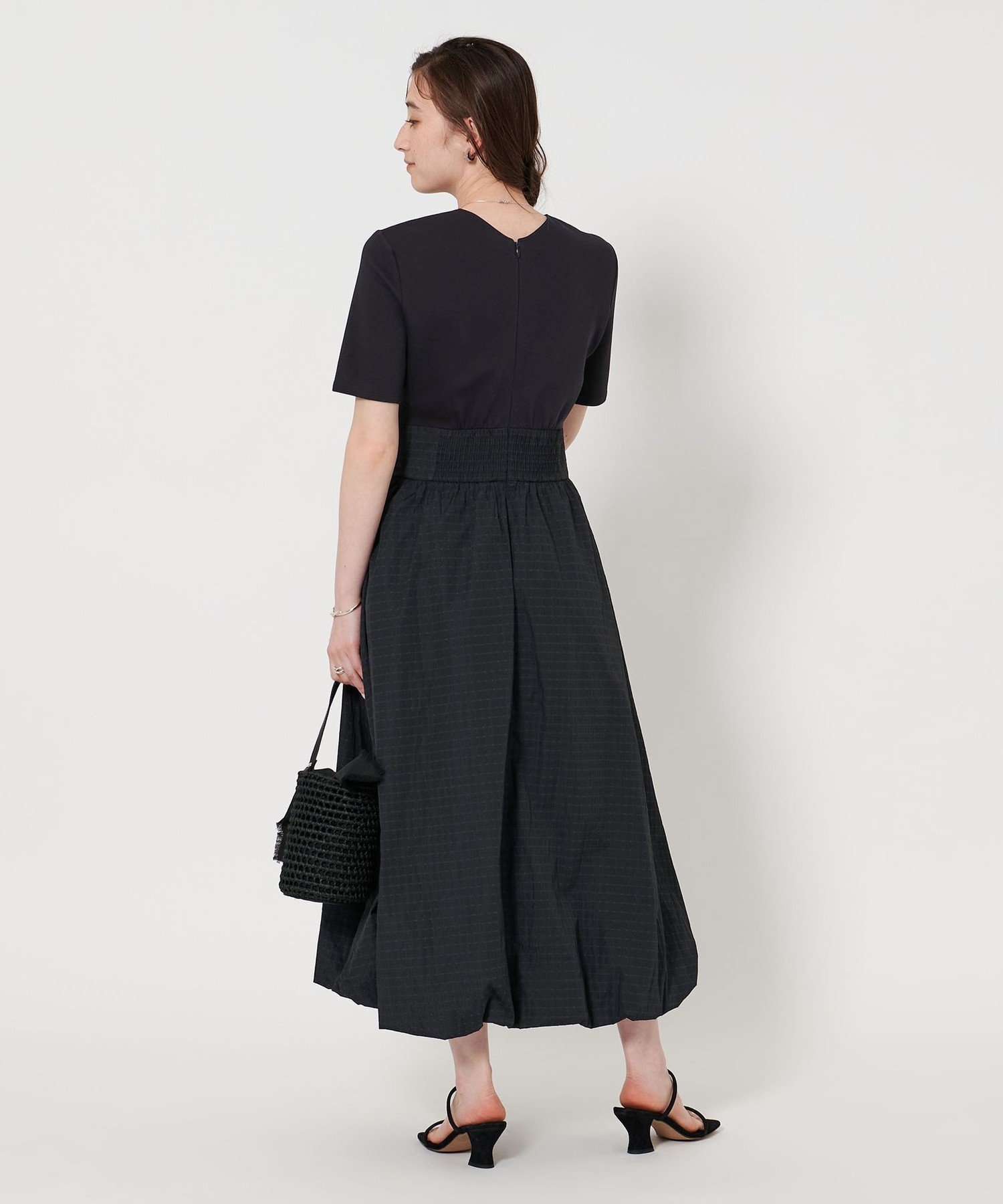 【ユナイテッドアローズ/UNITED ARROWS】のフィット フレア チェックタフタ ワンピース 人気、トレンドファッション・服の通販 founy(ファニー) 　ファッション　Fashion　レディースファッション　Fashion for Women　ワンピース　Dresses　アクセサリー　Fashion Accessories　ギャザー　Gathered, Ruffled　コンパクト　Compact, Small Size　シャーリング　Shirring, Ruched　シューズ　Shoes, Footwear　タフタ　Taffeta, Structured Fabric　ダブル　Double, Double-Breasted　チェック　Check, Plaid, Tartan　バルーン　Balloon, Balloon Silhouette　フィット　Fit, Slim Fit　フェイス　Face, Facial Design　フレア　Flare, Flared　ブルゾン　Blouson, Bomber Jacket　ベスト　Vest, Waistcoat　ラウンド　Round, Round Neck　おすすめ　Recommended / Our Picks　 other-1|ID: prp329100004610276 ipo3291000000032983679