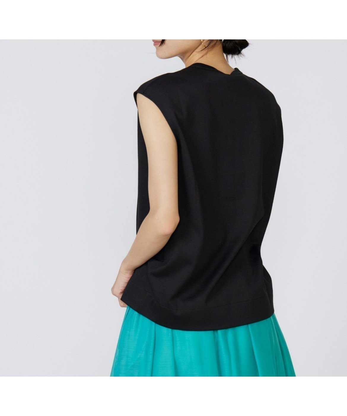 【イネド/INED】のフレンチスリーブトップス インテリア・キッズ・メンズ・レディースファッション・服の通販 founy(ファニー) 　ファッション　Fashion　レディースファッション　Fashion for Women　トップス・カットソー　Cut & Sew Tops　シンプル　Simple, Minimal　スリーブ　Sleeve, Long Sleeve / Short Sleeve　フレンチ　French, French Style　エレガント 上品　Elegant　ブラック|ID: prp329100004610315 ipo3291000000033568265
