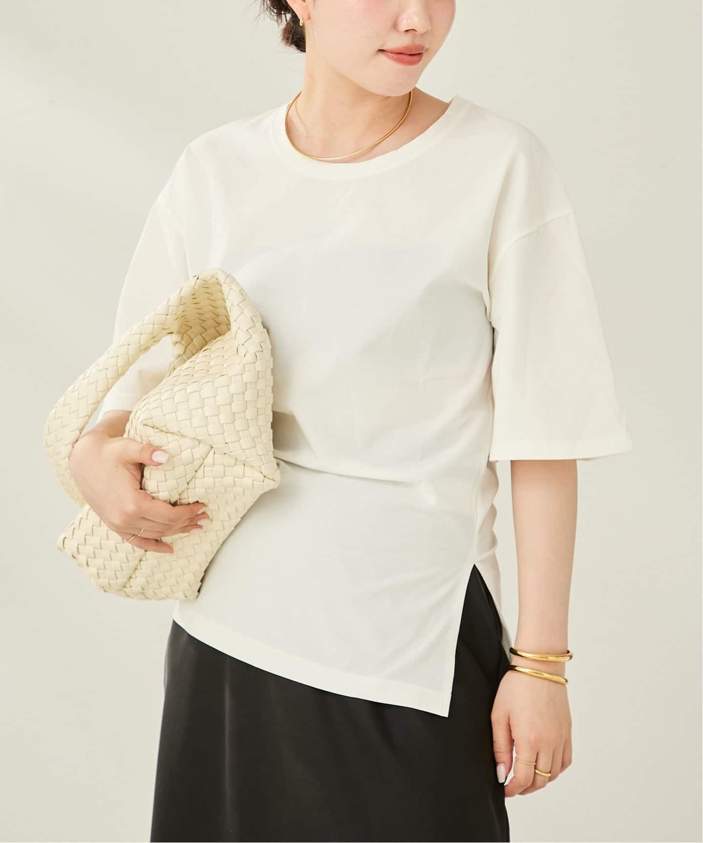 【プラージュ/Plage】のSIDE SLIT NUANCE Tシャツ インテリア・キッズ・メンズ・レディースファッション・服の通販 founy(ファニー) 　ファッション　Fashion　レディースファッション　Fashion for Women　トップス・カットソー　Cut & Sew Tops　シャツ・ブラウス・オフィスカジュアル　Elegant Blouses & Button-Ups　ロングTシャツ・Tシャツ　Longline T-Shirts & Tees　シンプル　Simple, Minimal　スラックス　Slacks, Dress Pants　スリット　Slit, Slit Detail　デニム　Denim, Jeans Material　ボトム　Bottoms, Lower Wear　エレガント 上品　Elegant　ホワイト|ID: prp329100004610353 ipo3291000000032984986