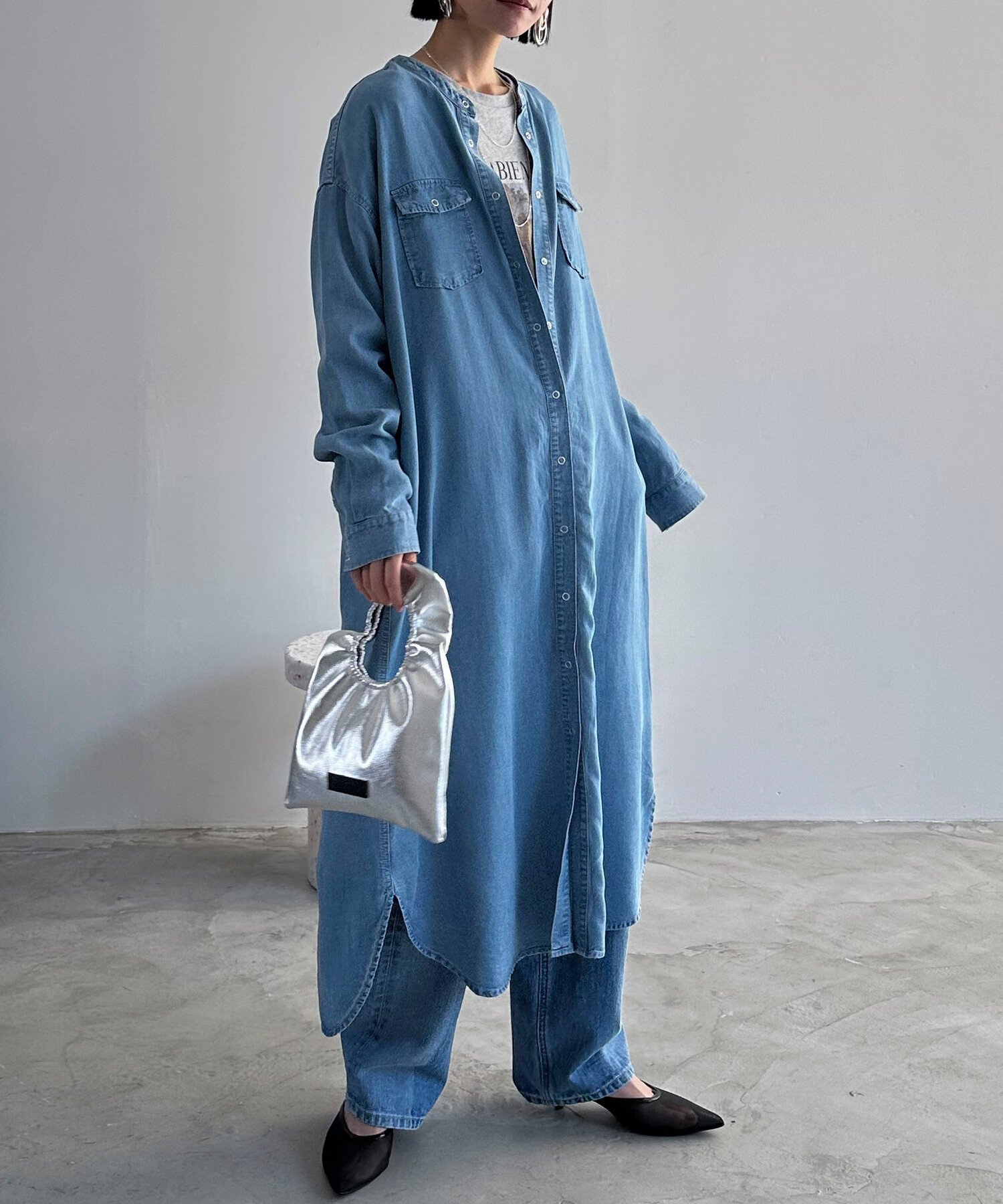 【ドゥ アルシーヴ/Doux archives】のソフトデニムバンドカラーワンピース インテリア・キッズ・メンズ・レディースファッション・服の通販 founy(ファニー) 　ファッション　Fashion　レディースファッション　Fashion for Women　ワンピース　Dresses　インナー　Innerwear　シンプル　Simple, Minimal　デニム　Denim, Jeans Material　人気　Popular, Best Seller　ベスト　Vest, Waistcoat　ポケット　Pocket, Pocket Detail　羽織　Haori, Light Jacket　リラックス　Relax, Relaxed Fit　ロング　Long, Long-Length　おすすめ　Recommended / Our Picks　夏　Summer　SAX|ID: prp329100004610404 ipo3291000000032986089