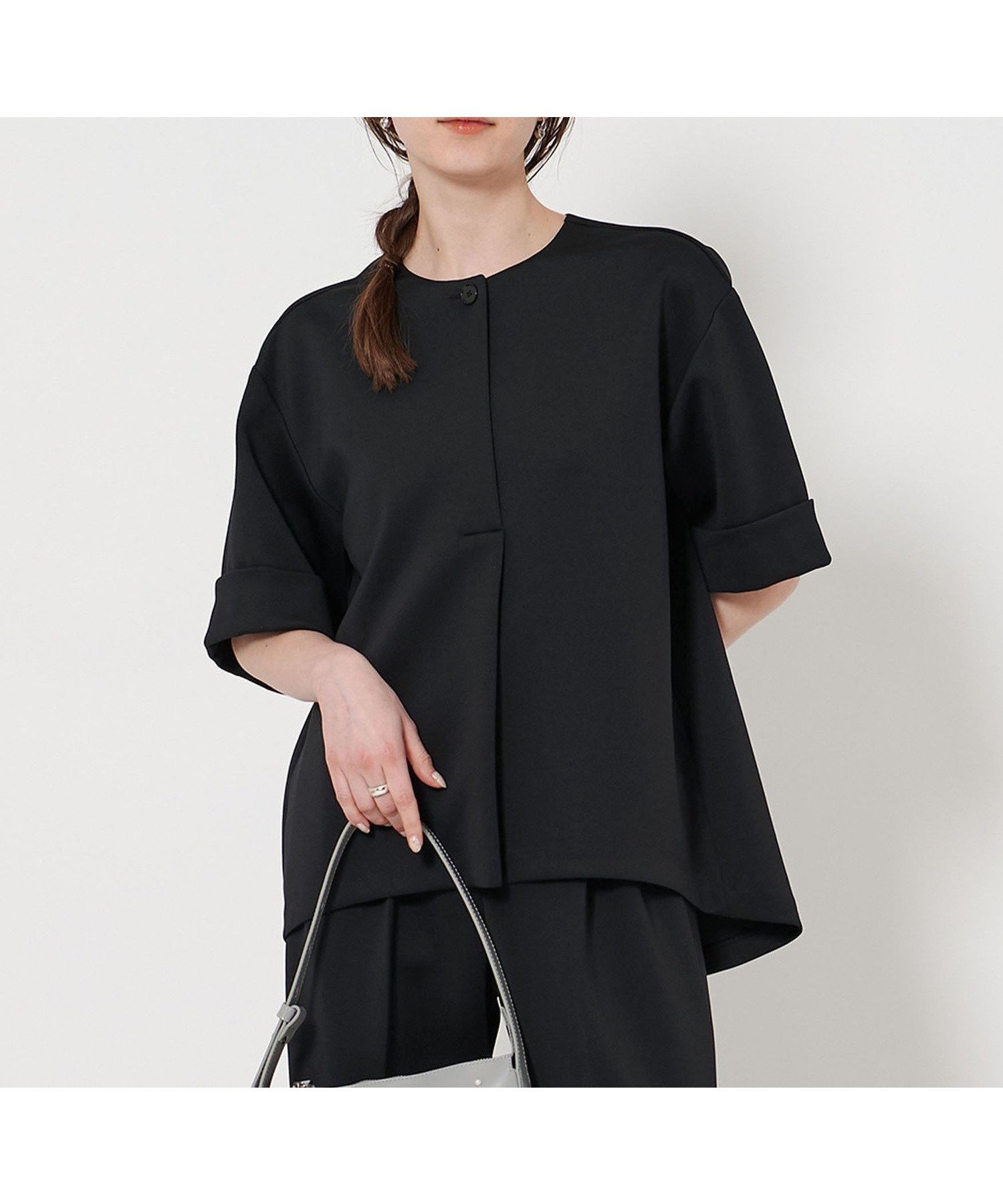 【ユナイテッドアローズ/UNITED ARROWS】のLIGHT SPONGY ブラウス インテリア・キッズ・メンズ・レディースファッション・服の通販 founy(ファニー) 　ファッション　Fashion　レディースファッション　Fashion for Women　トップス・カットソー　Cut & Sew Tops　シャツ・ブラウス・オフィスカジュアル　Elegant Blouses & Button-Ups　スリム　Slim, Slim Fit　セットアップ　Set-Up, Coordinated Outfit　ハーフ　Half, Half-Length　フロント　Front, Front Design　ワイド　Wide, Wide Fit　軽量　Lightweight, Ultra Light　BLACK|ID: prp329100004610482 ipo3291000000032987524