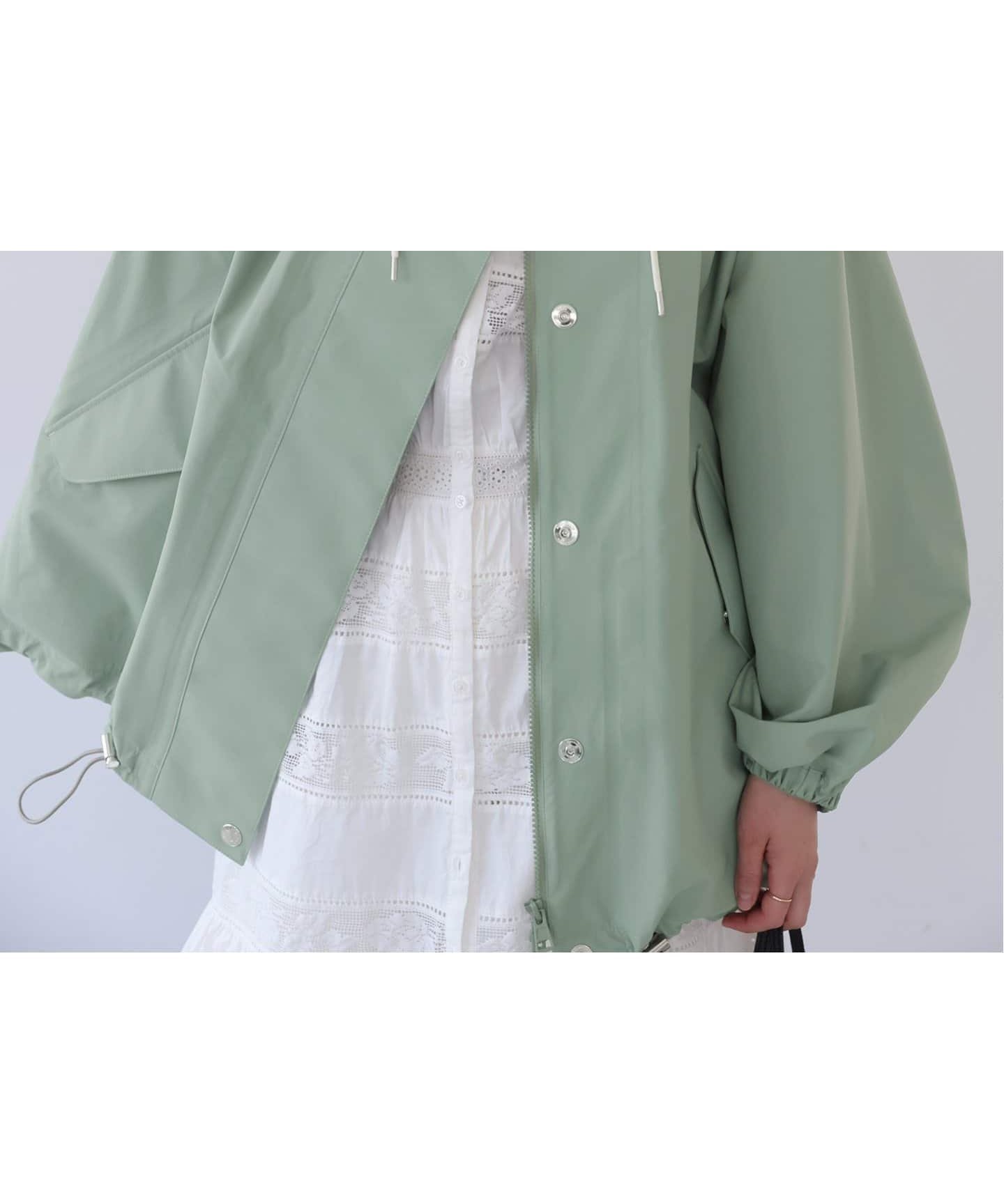 【イエナ/IENA】のMACKINTOSH/マッキントッシュ 別注 SKYE PARKA MIDDLE フーデッドコート インテリア・キッズ・メンズ・レディースファッション・服の通販 founy(ファニー) 　ファッション　Fashion　レディースファッション　Fashion for Women　アウター　Coat / Outerwear Collection　コート・ロングコート・ピーコート　Long Coats, Peacoats & More　ショルダー　Shoulder, Shoulder Strap　スリーブ　Sleeve, Long Sleeve / Short Sleeve　ドロップ　Drop Shoulder, Dropped Style　バランス　Balance, Style Balance　フォルム　Silhouette, Form　別注　Limited Edition, Custom Order　カーキ|ID: prp329100004610513 ipo3291000000033056807