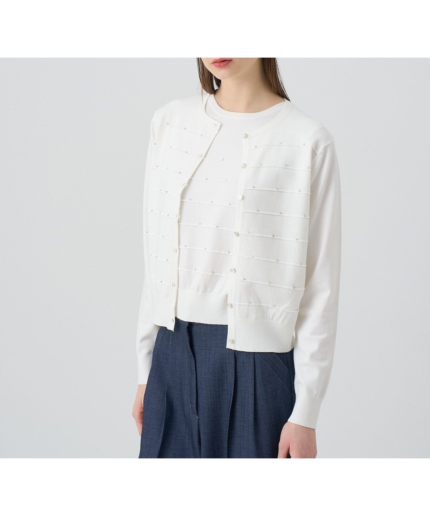 【アナイ/ANAYI】のビーズタック カーディガン インテリア・キッズ・メンズ・レディースファッション・服の通販 founy(ファニー) 　ファッション　Fashion　レディースファッション　Fashion for Women　トップス・カットソー　Cut & Sew Tops　カーディガン・羽織り　Layered Style Cardigans　アンサンブル　Ensemble Set　カーディガン　Cardigan, Knitwear　コンパクト　Compact, Small Size　スマート　Smart, Elegant　ノースリーブ　Sleeveless, No-Sleeve　ビジュー　Bijou, Jewel-like Accent　ベーシック　Basic, Essential　ボーダー　Border, Stripe　S/S・春夏　SS, Spring/Summer, Warm Season　再入荷　Restock / Back in Stock　夏　Summer　off white|ID: prp329100004610553 ipo3291000000032988462