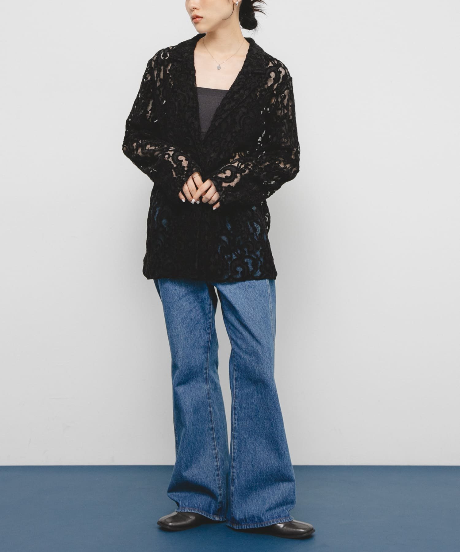 【ケービーエフ/KBF / URBAN RESEARCH】のモールレーステーラードジャケット インテリア・キッズ・メンズ・レディースファッション・服の通販 founy(ファニー) 　ファッション　Fashion　レディースファッション　Fashion for Women　アウター　Coat / Outerwear Collection　レディースジャケット・軽アウター　Jackets　テーラードジャケット / 通勤・きれいめスタイル　Tailored Jackets & Blazers　2025年　2025　2025-2026秋冬・A/W　Autumn/Winter 2025–26 AW25–26　冬　Winter / This Winter　キャミソール　Camisole, Spaghetti Strap Top　クラシカル　Classical, Vintage-Inspired　ジャケット　Jacket, Outerwear　スリット　Slit, Slit Detail　タンク　Tank Top, Sleeveless Top　レース　Lace, Lace Fabric　エレガント 上品　Elegant　A/W・秋冬　Autumn/Winter　BLACK|ID: prp329100004610579 ipo3291000000032988642