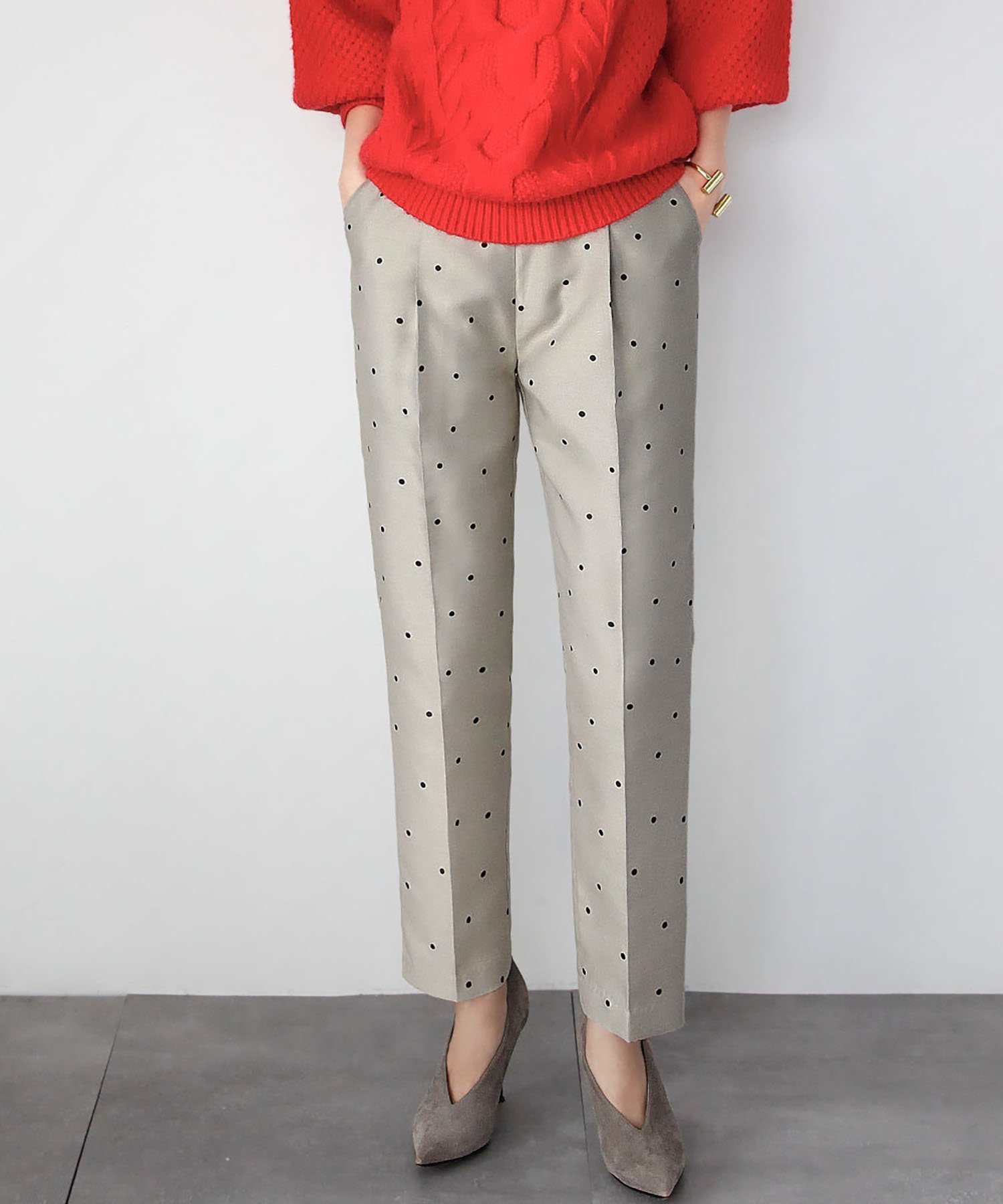 【ガール/GIRL】のドットジャガードテーパードパンツ インテリア・キッズ・メンズ・レディースファッション・服の通販 founy(ファニー) 　ファッション　Fashion　レディースファッション　Fashion for Women　パンツ　Pants & Trousers　おすすめ　Recommended / Our Picks　ドット　Polka Dot, Dot Pattern　今季　This Season, Current Season　GODOT|ID: prp329100004610863 ipo3291000000032992596