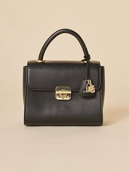 【スナイデル/SNIDEL】のワンハンドルバッグ インテリア・キッズ・メンズ・レディースファッション・服の通販 founy(ファニー) 　ファッション　Fashion　レディースファッション　Fashion for Women　バッグ　Bags　エレガント 上品　Elegant　クラシカル　Classical, Vintage-Inspired　スマート　Smart, Elegant　財布　Wallet, Purse　チャーム　Charm, Pendant　トレンド　Trend, Trending Now　定番　Standard, Basic Item　フェイクレザー　Faux Leather, PU Leather　フォルム　Silhouette, Form　フラップ　Flap, Flap Pocket　フロント　Front, Front Design　ポケット　Pocket, Pocket Detail　メタル　Metal, Metal Parts　BLK[009]|ID: prp329100004610945 ipo3291000000032993563