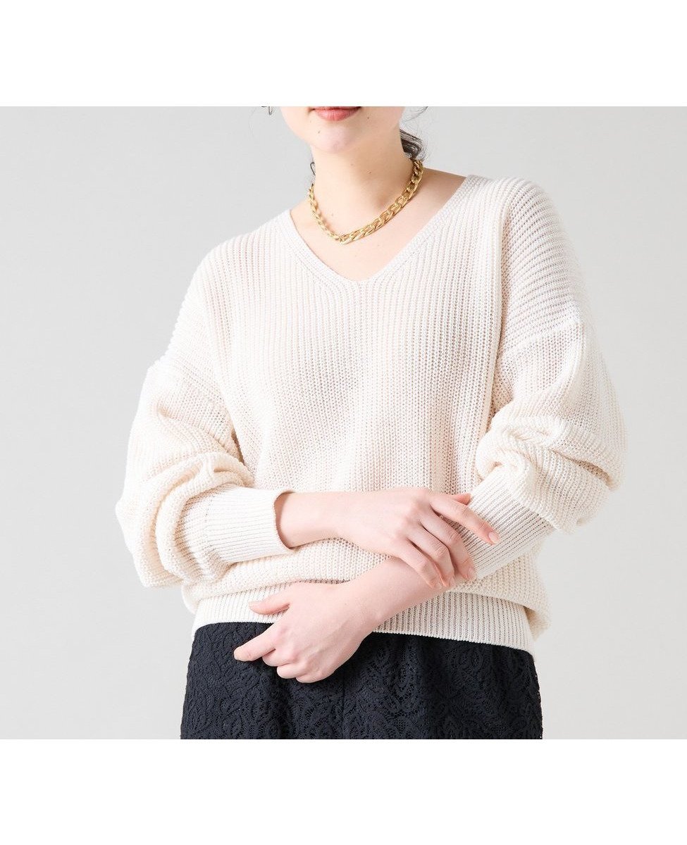 【ティアラ/Tiara】の片畦Vネックニット インテリア・キッズ・メンズ・レディースファッション・服の通販 founy(ファニー) 　ファッション　Fashion　レディースファッション　Fashion for Women　トップス・カットソー　Cut & Sew Tops　ニット　Knit Tops & Sweaters　Vネックトップス　V-Neck Tops / V-Cut Neckline Shirts　春　Spring　畦　Ribbed Knit　オフホワイト|ID: prp329100004610999 ipo3291000000033199694