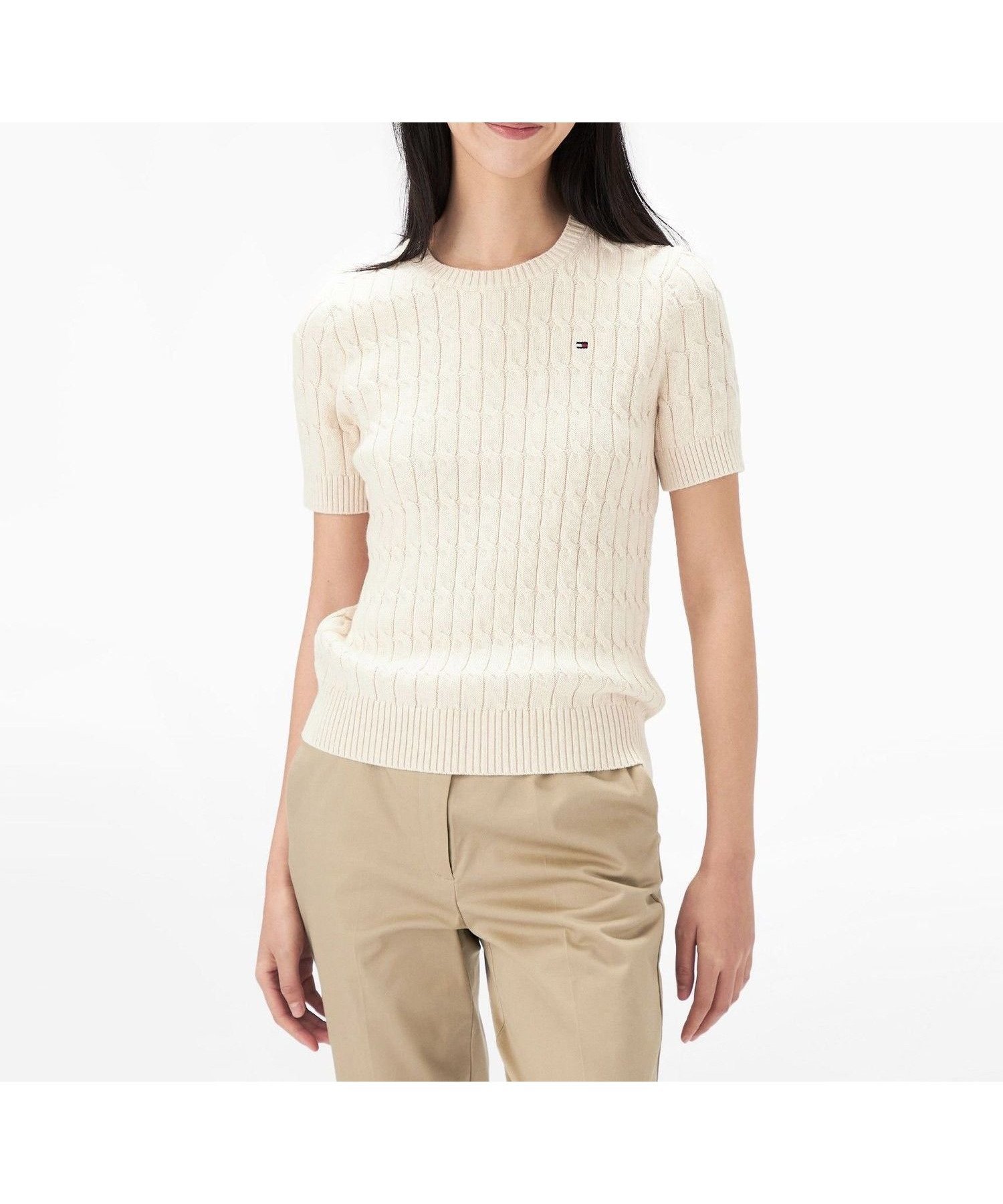 【トミーヒルフィガー/TOMMY HILFIGER】のケーブルショートスリーブクルーネックセーター インテリア・キッズ・メンズ・レディースファッション・服の通販 founy(ファニー) 　ファッション　Fashion　レディースファッション　Fashion for Women　アメリカン　American Style　クラシック　Classic, Timeless Style　ゴルフ　Golf　デニム　Denim, Jeans Material　フィット　Fit, Slim Fit　ベーシック　Basic, Essential　ミドル　Middle Length, Mid Height　モダン　Modern, Contemporary　レギュラー　Regular, Standard Fit　ワンポイント　One Point, Statement Accent　人気　Popular, Best Seller　グレー0F5|ID: prp329100004611119 ipo3291000000032996027