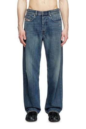 【ディーゼル/DIESEL / MEN】のメンズ デニムパンツ RELAXED 2001 D-MACRO L.30 人気、トレンドファッション・服の通販 founy(ファニー) ファッション Fashion メンズファッション Fashion for Men ボトムス Bottoms デニムパンツ・ジーンズ Denim Pants クラッシュ Distressed, Crashed Style ストライプ Stripe, Striped Pattern ストレッチ Stretch, Stretchy Fabric デニム Denim, Jeans Material フィット Fit, Slim Fit メンズ Men's, Menswear リラックス Relax, Relaxed Fit |ID:prp329100004611351