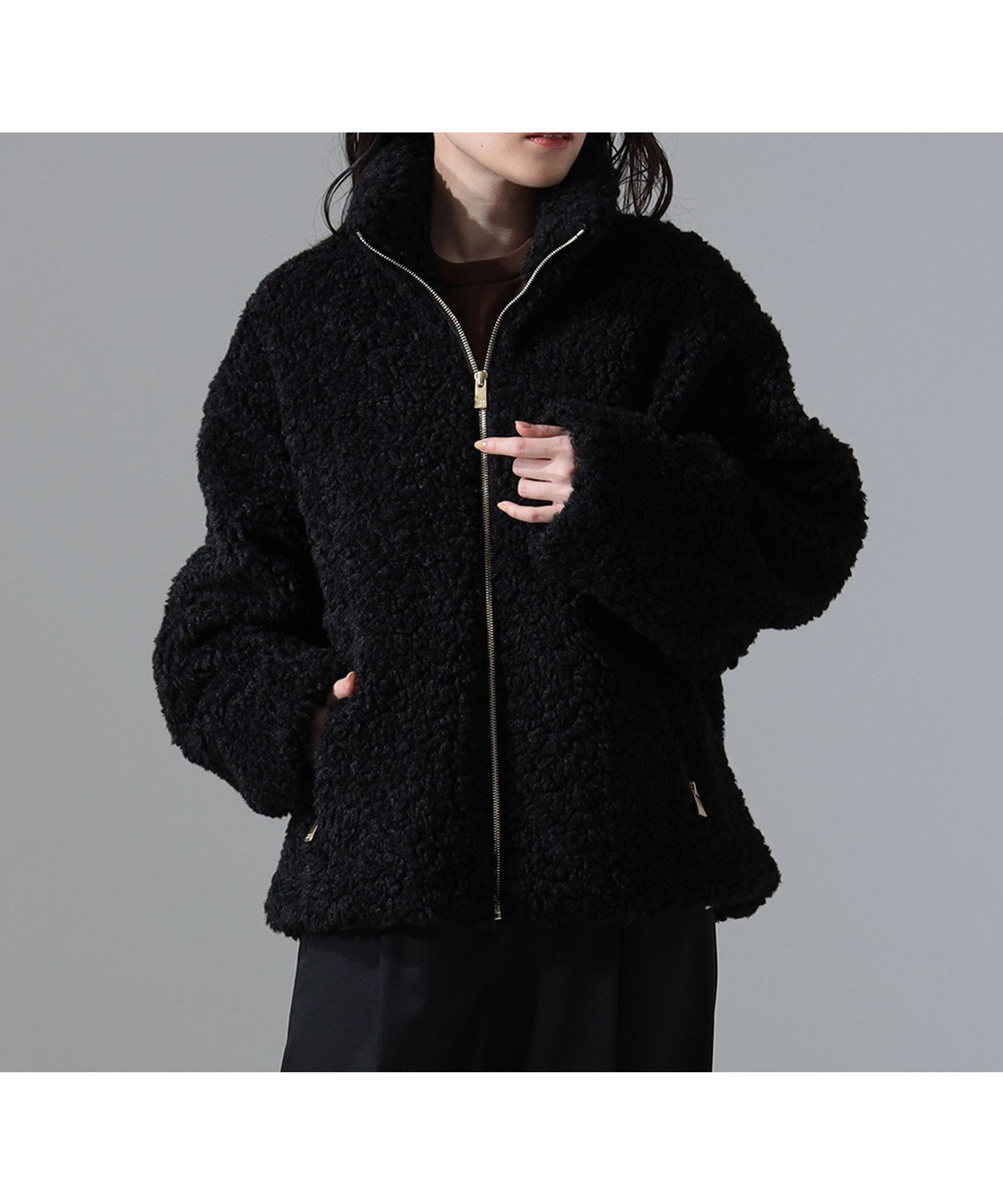 【デミルクス ビームス/Demi-Luxe BEAMS】の【WEB限定】TATRAS / LUELA ボア ブルゾン インテリア・キッズ・メンズ・レディースファッション・服の通販 founy(ファニー) 　ファッション　Fashion　レディースファッション　Fashion for Women　アウター　Coat / Outerwear Collection　ブルゾンジャケット・スポーティアウター　Blouson Jackets　シンプル　Simple, Minimal　スタンド　Stand Collar, Upright Stand　バランス　Balance, Style Balance　ブルゾン　Blouson, Bomber Jacket　メタル　Metal, Metal Parts　ラグジュアリー　Luxury, Elegant　リュクス　Luxury, Elegant, High-End, Chic　ロング　Long, Long-Length　ワイド　Wide, Wide Fit　BLACK|ID: prp329100004611361 ipo3291000000032998690