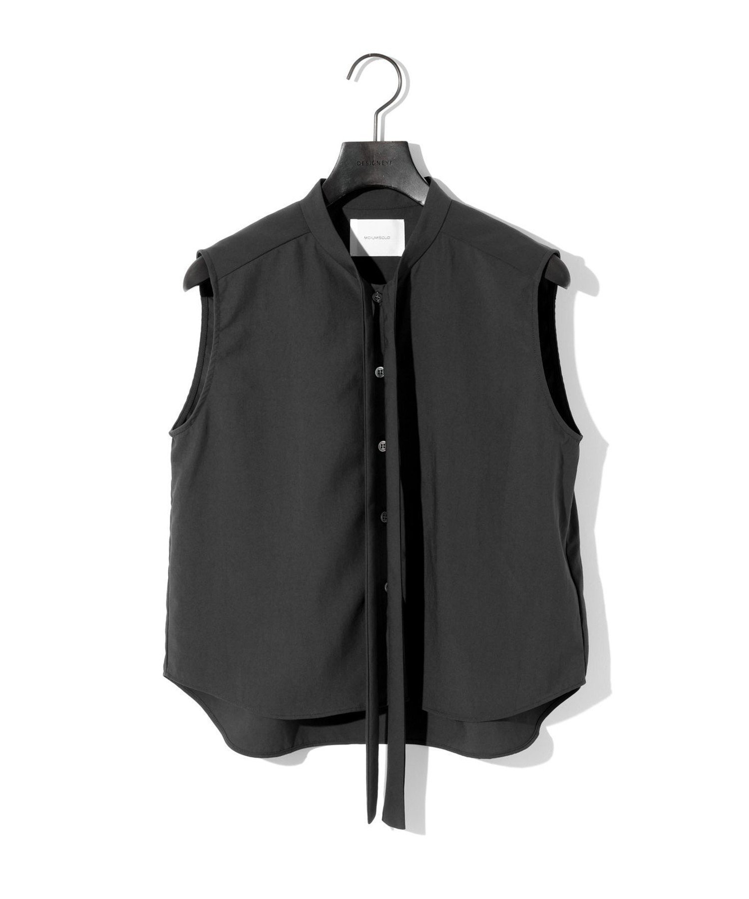 【マーコート/MARcourt】のMIDIUMISOLID for Ladies ノースリーブタイカラーブラウス インテリア・キッズ・メンズ・レディースファッション・服の通販 founy(ファニー) 　ファッション　Fashion　レディースファッション　Fashion for Women　トップス・カットソー　Cut & Sew Tops　キャミソール&ノースリーブ　Camisoles & Sleeveless Tops　シャツ・ブラウス・オフィスカジュアル　Elegant Blouses & Button-Ups　コンパクト　Compact, Small Size　スタンド　Stand Collar, Upright Stand　セットアップ　Set-Up, Coordinated Outfit　ノースリーブ　Sleeveless, No-Sleeve　ポケット　Pocket, Pocket Detail　エレガント 上品　Elegant　無地　Plain, Solid Color　ブラック|ID: prp329100004611552 ipo3291000000033001013