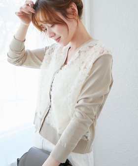 【ルクールブラン/le.coeur blanc】の《大人気完売カーデ 開始!》チュール刺繍Vネックカーディガン 人気、トレンドファッション・服の通販 founy(ファニー) ファッション Fashion レディースファッション Fashion for Women トップス・カットソー Cut & Sew Tops カーディガン・羽織り Layered Style Cardigans Vネックトップス V-Neck Tops / V-Cut Neckline Shirts おすすめ Recommended / Our Picks カーディガン Cardigan, Knitwear チュール Tulip, Tulip Motif デニム Denim, Jeans Material フェミニン Feminine, Girly フラワー Flower, Floral ミックス Mix, Mixed Style モチーフ Motif, Design Theme 夏 Summer 春 Spring S/S・春夏 SS, Spring/Summer, Warm Season 秋 Autumn 長袖 Long Sleeve, Full Sleeve |ID:prp329100004611579