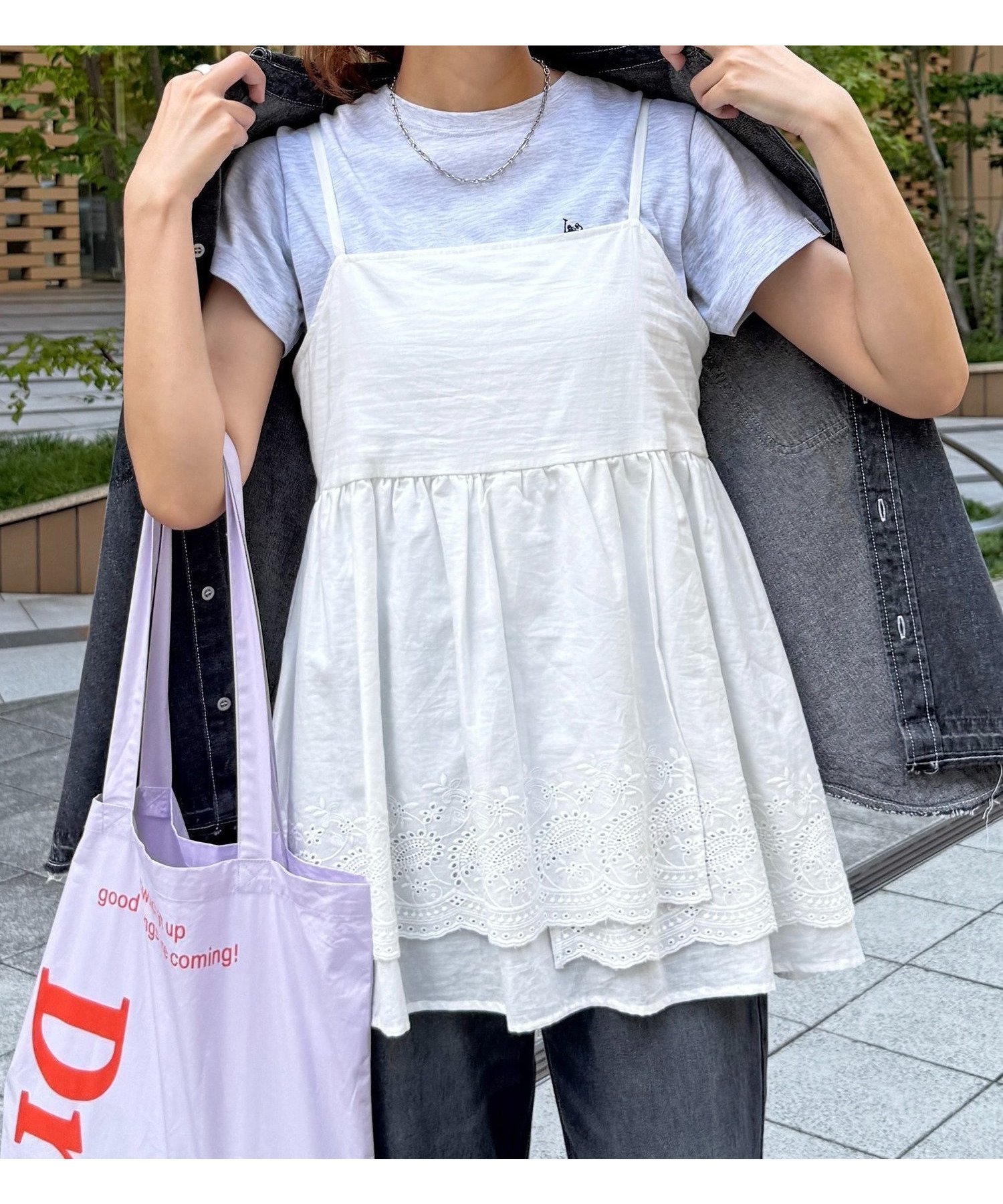 【シーピーシーエム/CPCM】のアソート裾レースキャミチュニック インテリア・キッズ・メンズ・レディースファッション・服の通販 founy(ファニー) 　ファッション　Fashion　レディースファッション　Fashion for Women　トップス・カットソー　Cut & Sew Tops　キャミソール&ノースリーブ　Camisoles & Sleeveless Tops　おすすめ　Recommended / Our Picks　インナー　Innerwear　カーディガン　Cardigan, Knitwear　キャミソール　Camisole, Spaghetti Strap Top　デニム　Denim, Jeans Material　フレア　Flare, Flared　メッシュ　Mesh, Net Fabric　レース　Lace, Lace Fabric　ロング　Long, Long-Length　定番　Standard, Basic Item　ホワイトその他1|ID: prp329100004612078 ipo3291000000033583664