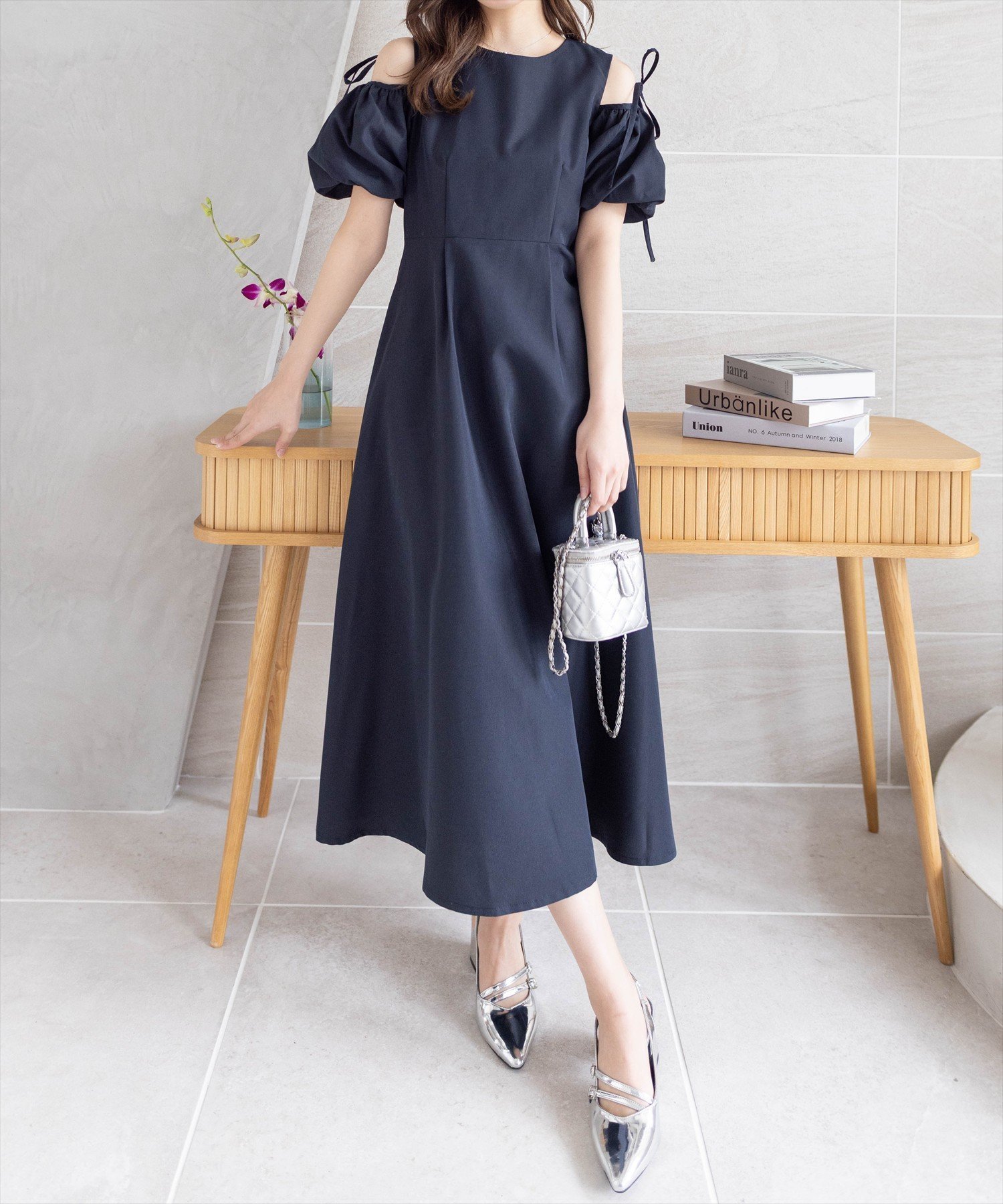【クリア/clear】の2way袖バルーン半袖ロングワンピース 人気、トレンドファッション・服の通販 founy(ファニー) 　ファッション　Fashion　レディースファッション　Fashion for Women　ワンピース　Dresses　おすすめ　Recommended / Our Picks　オケージョン　Occasion Wear　サンダル　Sandals, Summer Shoes　トレンド　Trend, Trending Now　バルーン　Balloon, Balloon Silhouette　フェミニン　Feminine, Girly　リボン　Ribbon, Bow　ロング　Long, Long-Length　半袖　Short Sleeve, Half Sleeve　夏　Summer　 other-1|ID: prp329100004612566 ipo3291000000033205281