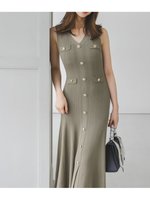 【スナイデル/SNIDEL】のノースリーブフロントボタンニットワンピース 人気、トレンドファッション・服の通販 founy(ファニー) ファッション Fashion レディースファッション Fashion for Women ワンピース Dresses ニットワンピース Knit Dresses クラシカル Classical, Vintage-Inspired シンプル Simple, Minimal ストレート Straight, Straight Cut トレンド Trend, Trending Now フィット Fit, Slim Fit フレア Flare, Flared フロント Front, Front Design ポケット Pocket, Pocket Detail ミックス Mix, Mixed Style おすすめ Recommended / Our Picks |ID:prp329100004612853