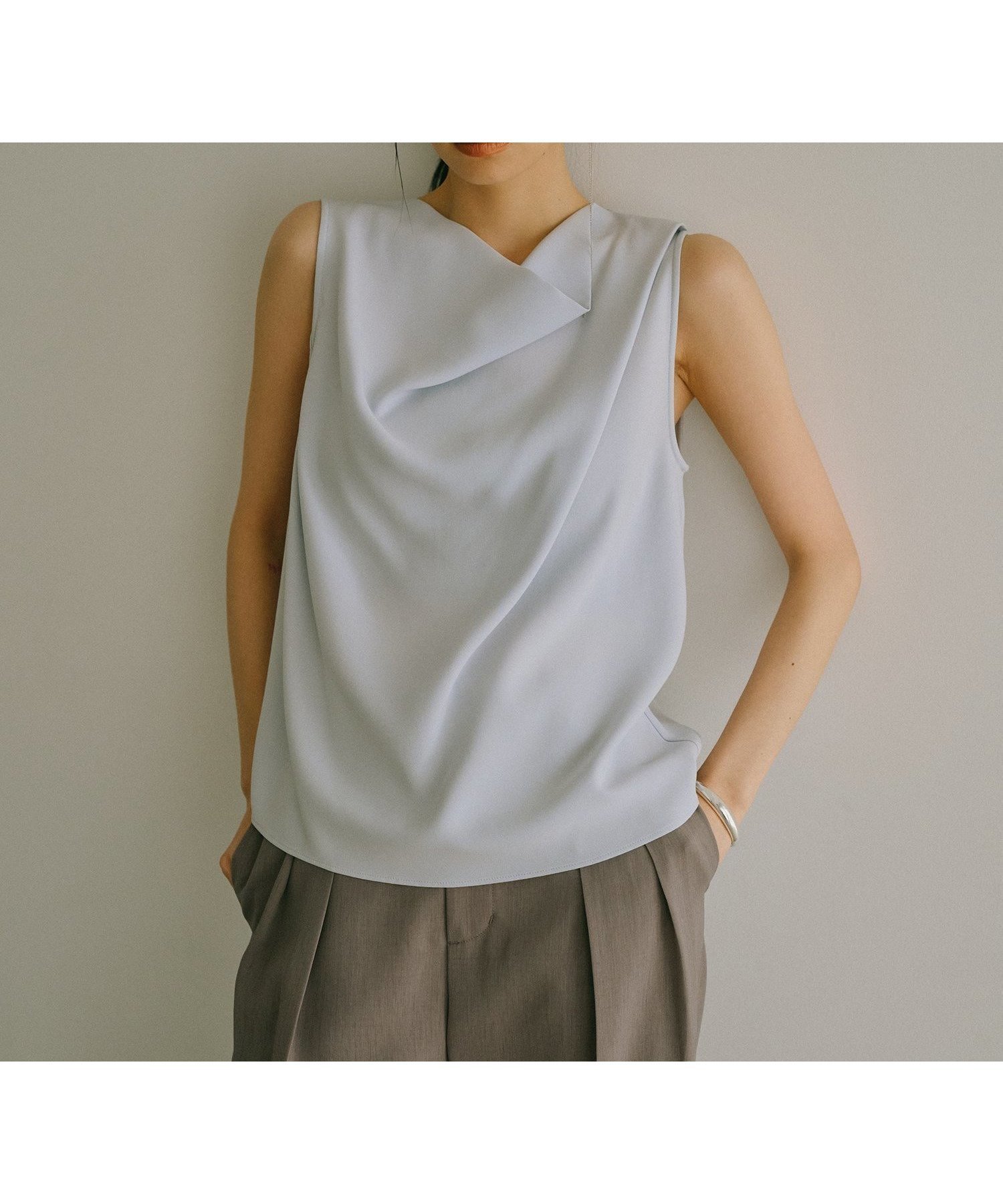 【アニュアンス/anuans】のトリアセテートドレープブラウス 人気、トレンドファッション・服の通販 founy(ファニー) 　ファッション　Fashion　レディースファッション　Fashion for Women　トップス・カットソー　Cut & Sew Tops　シャツ・ブラウス・オフィスカジュアル　Elegant Blouses & Button-Ups　ドレープ　Drape, Draping Fabric　フロント　Front, Front Design　エレガント 上品　Elegant　夏　Summer　 other-1|ID: prp329100004613096 ipo3291000000033092485