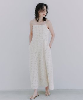 【アニュアンス/anuans】 エンブロイダリーフレアキャミワンピース人気、トレンドファッション・服の通販 founy(ファニー) ファッション Fashion レディースファッション Fashion for Women ワンピース Dresses キャミソールワンピース Camisole Dresses おすすめ Recommended / Our Picks エレガント 上品 Elegant キャミワンピース Cami Dress, Slip Dress シフォン Chiffon, Lightweight Fabric フレア Flare, Flared |ID:prp329100004613642