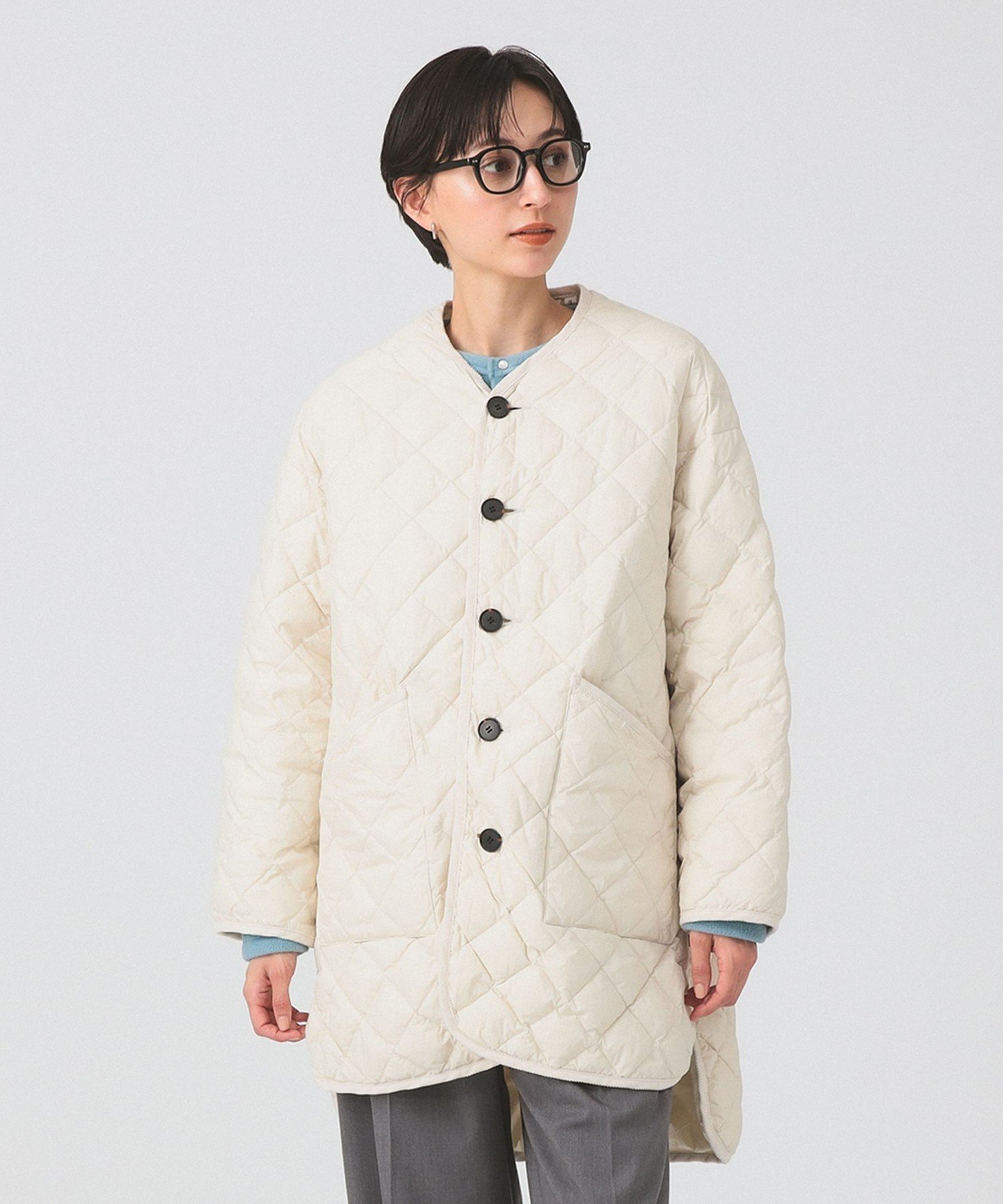 【ビームス ウイメン/BEAMS】のGYMPHLEX / キルト ダウン コート インテリア・キッズ・メンズ・レディースファッション・服の通販 founy(ファニー) 　ファッション　Fashion　レディースファッション　Fashion for Women　アウター　Coat / Outerwear Collection　コート・ロングコート・ピーコート　Long Coats, Peacoats & More　ダウンジャケット・軽量ダウン　Warm & Lightweight Down Jackets　キルティング　Quilted, Quilting　キルト　Quilt, Quilted Fabric　クラシック　Classic, Timeless Style　コーデュロイ　Corduroy, Cord Fabric　軽量　Lightweight, Ultra Light　シンプル　Simple, Minimal　スリット　Slit, Slit Detail　タフタ　Taffeta, Structured Fabric　ダウン　Down, Puffer　パイピング　Piping, Trim Design　防寒　Cold Protection, Winter-Ready　冬　Winter / This Winter　OYSTER|ID: prp329100004614886 ipo3291000000033122469