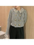 【リリーブラウン/Lily Brown】のL.B CANDY STOCK スカラップビジューアタッチドジャケット 人気、トレンドファッション・服の通販 founy(ファニー) ファッション Fashion レディースファッション Fashion for Women アウター Coat / Outerwear Collection レディースジャケット・軽アウター Jackets おすすめ Recommended / Our Picks カフス Cuff Design クラシカル Classical, Vintage-Inspired コンパクト Compact, Small Size ジャケット Jacket, Outerwear デニム Denim, Jeans Material ビジュー Bijou, Jewel-like Accent フェミニン Feminine, Girly フロント Front, Front Design エレガント 上品 Elegant 秋 Autumn thumbnail CHECK[931]|ID: prp329100004614898 ipo3291000000033381703