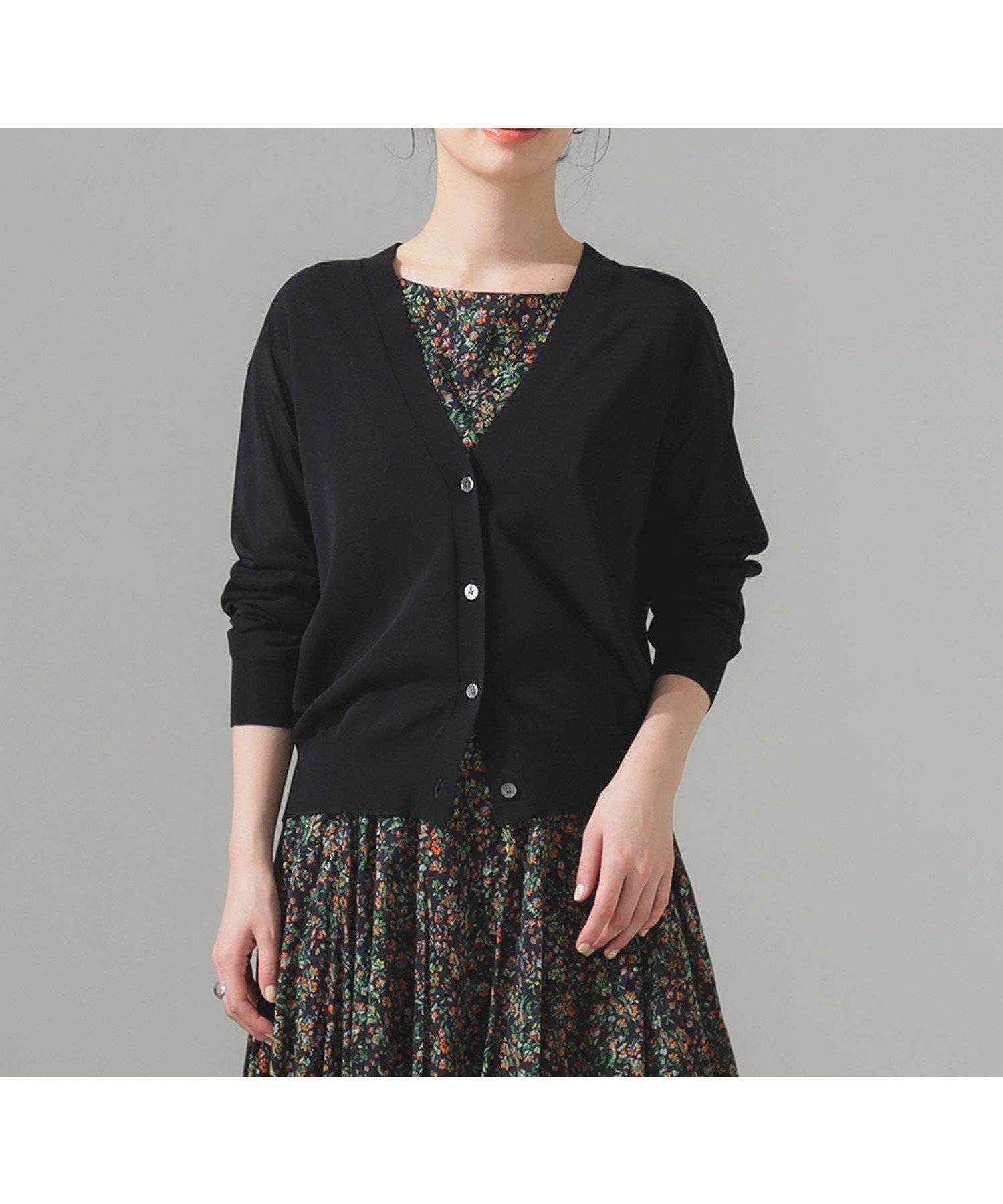 【デミルクス ビームス/Demi-Luxe BEAMS】の【6/25新規値下げ】シアー Vネック カーディガン インテリア・キッズ・メンズ・レディースファッション・服の通販 founy(ファニー) 　ファッション　Fashion　レディースファッション　Fashion for Women　トップス・カットソー　Cut & Sew Tops　カーディガン・羽織り　Layered Style Cardigans　Vネックトップス　V-Neck Tops / V-Cut Neckline Shirts　アンサンブル　Ensemble Set　インナー　Innerwear　春　Spring　カーディガン　Cardigan, Knitwear　キュプラ　Cupro, Eco Fabric　シアー　Sheer, See-Through　シンプル　Simple, Minimal　ノースリーブ　Sleeveless, No-Sleeve　おすすめ　Recommended / Our Picks　夏　Summer　BLACK|ID: prp329100004615331 ipo3291000000033052929