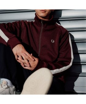 【ビームス/BEAMS / MEN】の【別注】FRED PERRY / トラックジャケット 25FW ジップアップ スウェット ブルゾン 人気、トレンドファッション・服の通販 founy(ファニー) ファッション Fashion メンズファッション Fashion for Men クラシック Classic, Timeless Style ジップアップ Zip-Up, Full Zip ジャケット Jacket, Outerwear スウェット / スエット Sweatshirt, Sweatwear スポーティ Sporty, Casual Athletic 定番 Standard, Basic Item 人気 Popular, Best Seller ブルゾン Blouson, Bomber Jacket ベスト Vest, Waistcoat 別注 Limited Edition, Custom Order モダン Modern, Contemporary リラックス Relax, Relaxed Fit ロンドン London Style, British Inspired ワイド Wide, Wide Fit A/W・秋冬 Autumn/Winter エレガント 上品 Elegant 2025年 2025 2025-2026秋冬・A/W Autumn/Winter 2025–26 AW25–26 |ID:prp329100004615683