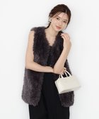 【プロポーション ボディドレッシング/PROPORTION BODY DRESSING】のフェイクファージレ 人気、トレンドファッション・服の通販 founy(ファニー) ファッション Fashion レディースファッション Fashion for Women アウター Coat / Outerwear Collection トップス・カットソー Cut & Sew Tops ベスト&ジレ / 重ね着スタイル Vests & Gilets ダウン Down, Puffer トレンド Trend, Trending Now フェイクファー Faux Fur, Imitation Fur 冬 Winter / This Winter thumbnail チャコール2|ID: prp329100004615803 ipo3291000000033057777