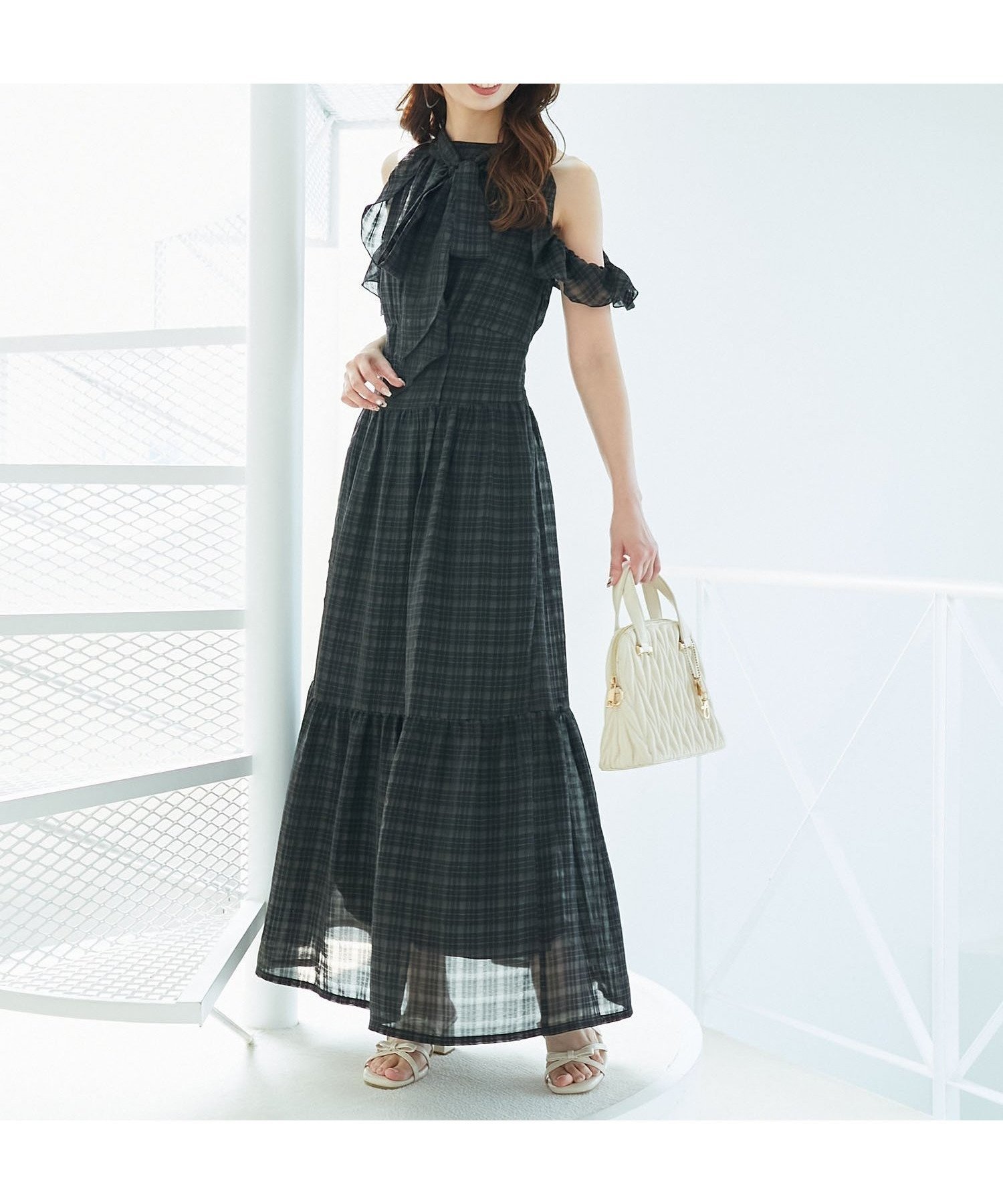 【マジェスティック レゴン/MAJESTIC LEGON】の◎アメスリロングワンピース インテリア・キッズ・メンズ・レディースファッション・服の通販 founy(ファニー) 　ファッション　Fashion　レディースファッション　Fashion for Women　ワンピース　Dresses　秋　Autumn　カーディガン　Cardigan, Knitwear　ギャザー　Gathered, Ruffled　シャーリング　Shirring, Ruched　ダウン　Down, Puffer　ミュール　Mule, Backless Shoes　リボン　Ribbon, Bow　再入荷　Restock / Back in Stock　おすすめ　Recommended / Our Picks　ブラック|ID: prp329100004616243 ipo3291000000033399469