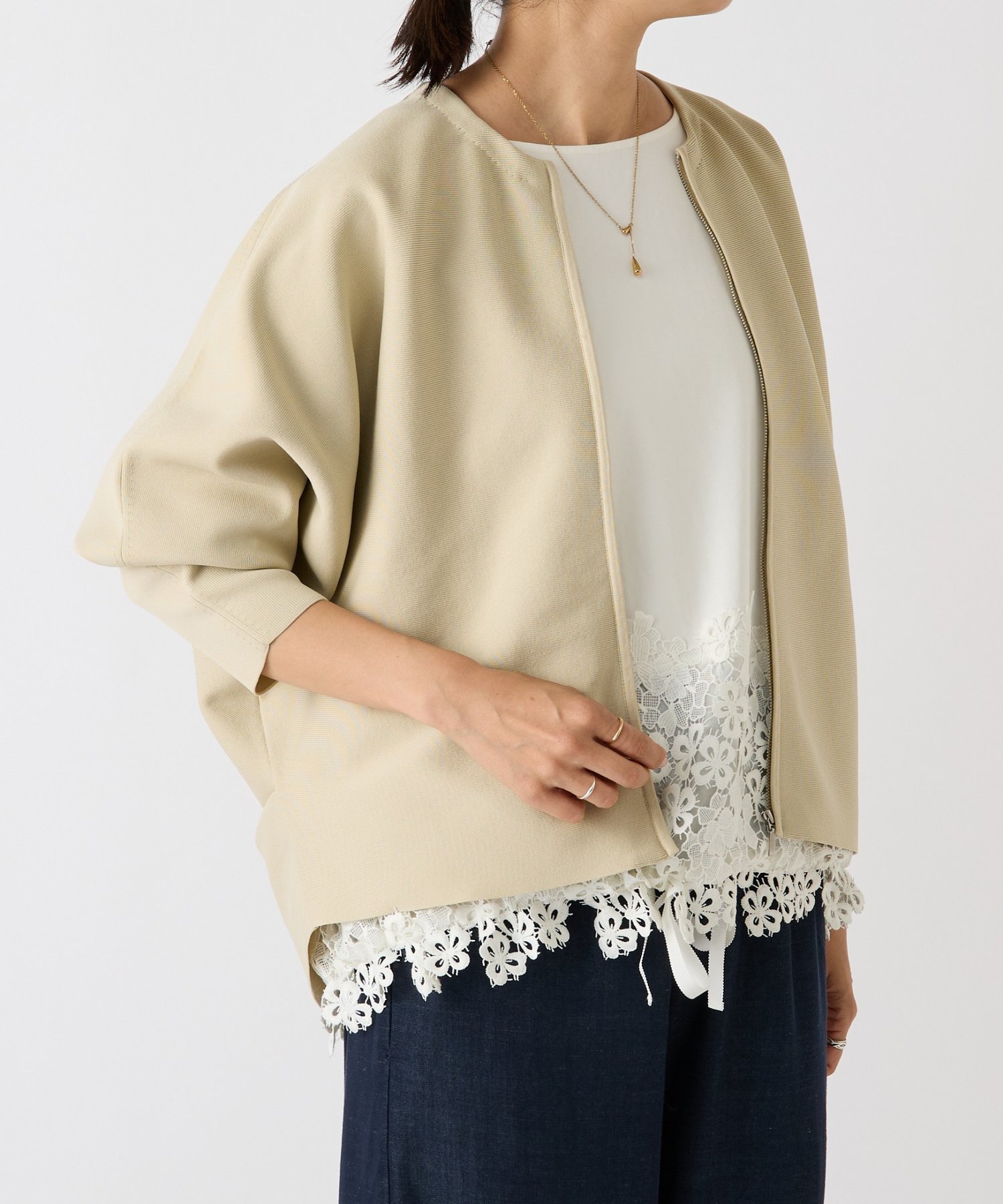 【ビアズリー/BEARDSLEY】のドルマンニットカーディガン インテリア・キッズ・メンズ・レディースファッション・服の通販 founy(ファニー) 　ファッション　Fashion　レディースファッション　Fashion for Women　トップス・カットソー　Cut & Sew Tops　ニット　Knit Tops & Sweaters　カーディガン・羽織り　Layered Style Cardigans　おすすめ　Recommended / Our Picks　カーディガン　Cardigan, Knitwear　クール　Cool, Chic　ジップ　Zip, Zipper　エレガント 上品　Elegant　ベージュ|ID: prp329100004616490 ipo3291000000033575121
