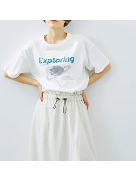 【サマンサモスモス/Samansa Mos2】の接触冷感 スペースモチーフプリントTシャツ 人気、トレンドファッション・服の通販 founy(ファニー) ファッション Fashion レディースファッション Fashion for Women トップス・カットソー Cut & Sew Tops シャツ・ブラウス・オフィスカジュアル Elegant Blouses & Button-Ups ロングTシャツ・Tシャツ Longline T-Shirts & Tees プリント Print, Printed Pattern モチーフ Motif, Design Theme ヴィンテージ Vintage Style |ID:prp329100004616736