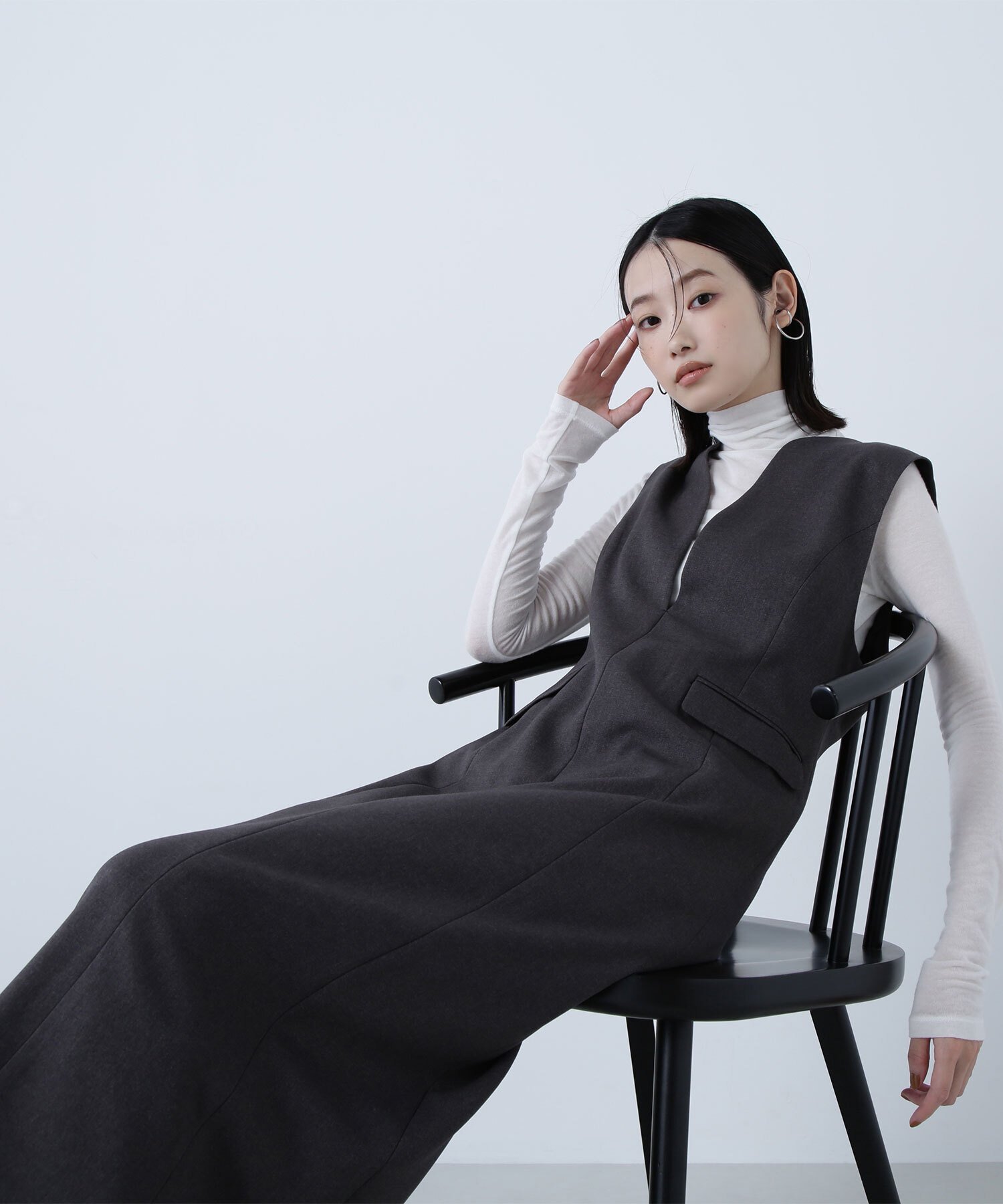 【ナチュラル ビューティー ベーシック/NATURAL BEAUTY BASIC】のウーリッシュカルゼシリーズ ジャンパースカート インテリア・キッズ・メンズ・レディースファッション・服の通販 founy(ファニー) 　ファッション　Fashion　レディースファッション　Fashion for Women　スカート　Skirts　インナー　Innerwear　キャミソール　Camisole, Spaghetti Strap Top　スタイリッシュ　Stylish, Fashionable　フレア　Flare, Flared　リボン　Ribbon, Bow　ロング　Long, Long-Length　洗える　Machine Washable　秋　Autumn　チャコール1|ID: prp329100004617093 ipo3291000000033586839