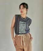 【レプシィム ローリーズファーム/LEPSIM LOWRYS FARM】のユーズド加工ノースリーブ 人気、トレンドファッション・服の通販 founy(ファニー) ファッション Fashion レディースファッション Fashion for Women トップス・カットソー Cut & Sew Tops キャミソール&ノースリーブ Camisoles & Sleeveless Tops おすすめ Recommended / Our Picks デニム Denim, Jeans Material ノースリーブ Sleeveless, No-Sleeve プリント Print, Printed Pattern ユーズド Used, Vintage-Look thumbnail チャコール19|ID: prp329100004617285 ipo3291000000033476650