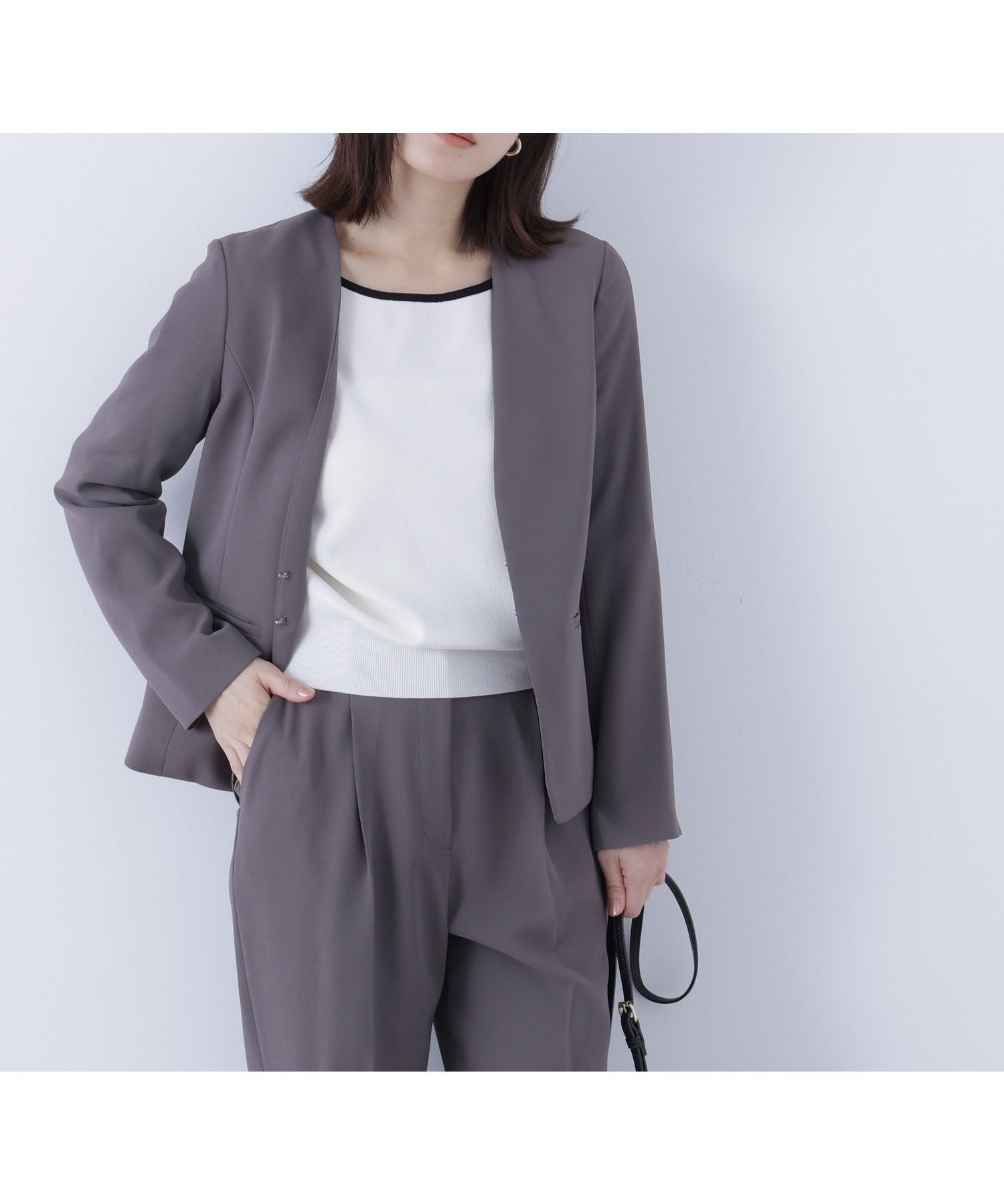 【ナチュラル ビューティー ベーシック/NATURAL BEAUTY BASIC】のストレッチツイルセットアップシリーズ ノーカラージャケット インテリア・キッズ・メンズ・レディースファッション・服の通販 founy(ファニー) 　ファッション　Fashion　レディースファッション　Fashion for Women　アウター　Coat / Outerwear Collection　レディースジャケット・軽アウター　Jackets　ノーカラージャケット / シンプル上品コーデ　Collarless Jackets　カッティング　Cutting Detail　ジャケット　Jacket, Outerwear　ストレッチ　Stretch, Stretchy Fabric　スーツ　Suit, Formalwear　セットアップ　Set-Up, Coordinated Outfit　ツイル　Twist, Twisted Detail　ベーシック　Basic, Essential　モカ|ID: prp329100004617340 ipo3291000000033084537