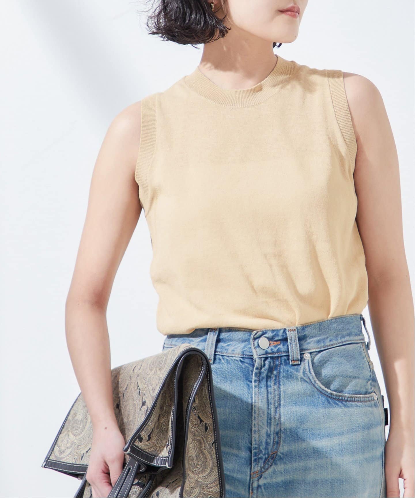 【ジャーナルスタンダード レサージュ/journal standard L'essage】のニットノースリーブトップス インテリア・キッズ・メンズ・レディースファッション・服の通販 founy(ファニー) 　ファッション　Fashion　レディースファッション　Fashion for Women　トップス・カットソー　Cut & Sew Tops　ニット　Knit Tops & Sweaters　キャミソール&ノースリーブ　Camisoles & Sleeveless Tops　2025年　2025　2025春夏・S/S　Spring/Summer 2025 SS25　サマー　Summer, Summer Style　ボトム　Bottoms, Lower Wear　リネン　Linen, Linen Fabric　ワイド　Wide, Wide Fit　ベージュ|ID: prp329100004617491 ipo3291000000033087241