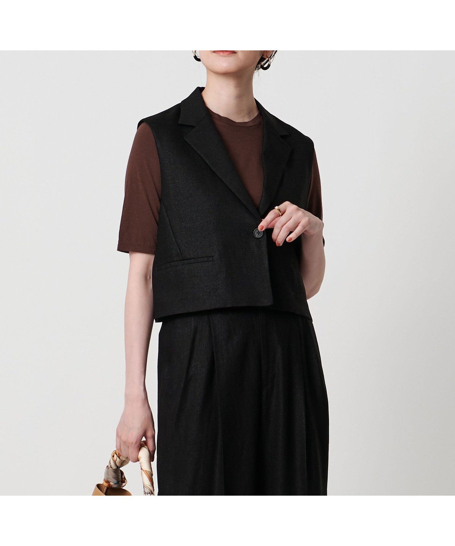 【ユナイテッドアローズ/UNITED ARROWS】のSpiree IAS ベスト -UVカット 接触冷感 ストレッチ ウォッシャブル- インテリア・キッズ・メンズ・レディースファッション・服の通販 founy(ファニー) 　ファッション　Fashion　レディースファッション　Fashion for Women　アウター　Coat / Outerwear Collection　トップス・カットソー　Cut & Sew Tops　ベスト&ジレ / 重ね着スタイル　Vests & Gilets　おすすめ　Recommended / Our Picks　ウォッシャブル　Machine Washable　コンパクト　Compact, Small Size　ストレッチ　Stretch, Stretchy Fabric　セットアップ　Set-Up, Coordinated Outfit　バランス　Balance, Style Balance　ベスト　Vest, Waistcoat　ポケット　Pocket, Pocket Detail　ワイド　Wide, Wide Fit　夏　Summer　BLACK|ID: prp329100004617681 ipo3291000000033389430
