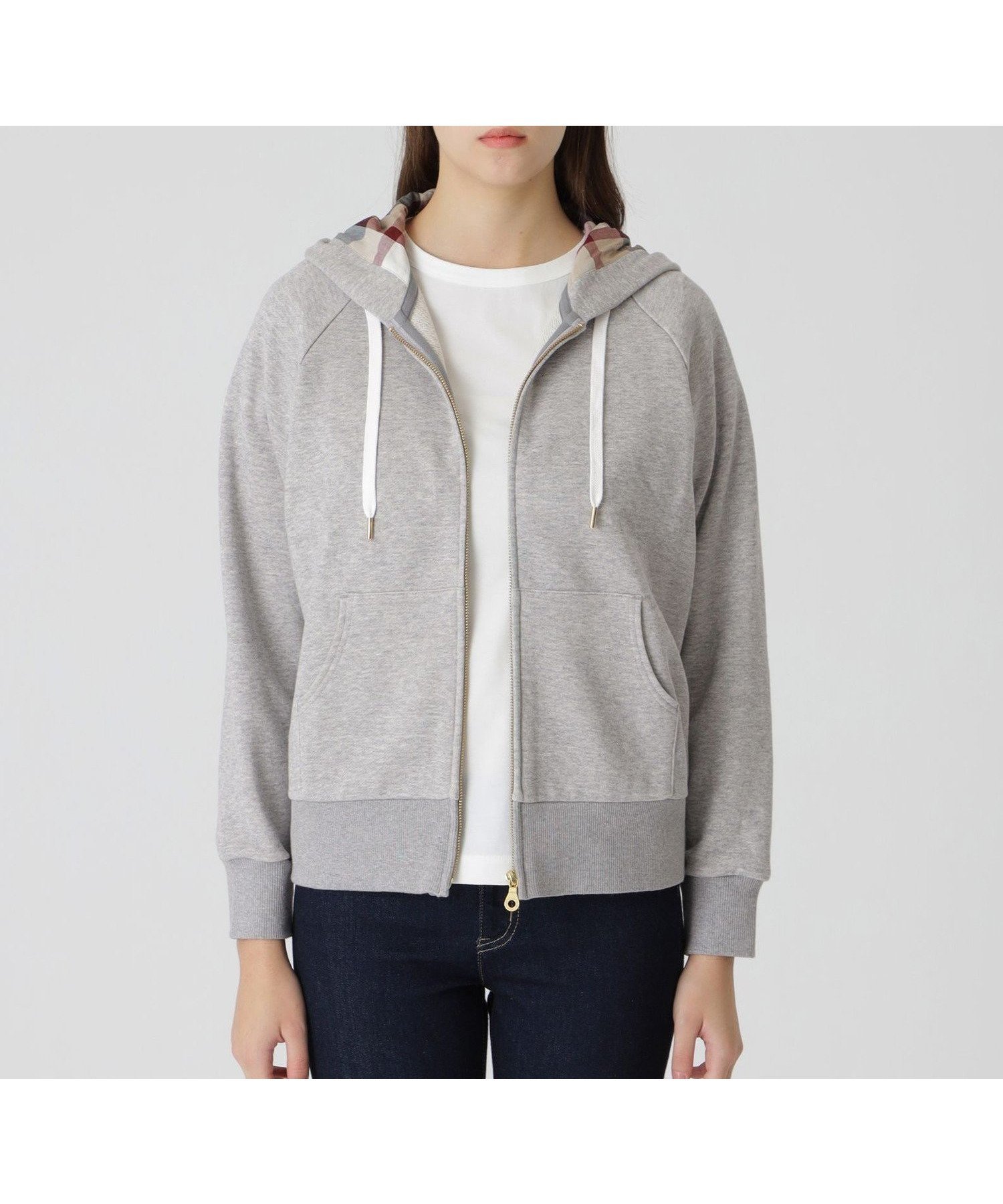 【ブルーレーベル クレストブリッジ/BLUE LABEL CRESTBRIDGE】の【一部店舗限定】ベーシックパーカー インテリア・キッズ・メンズ・レディースファッション・服の通販 founy(ファニー) 　ファッション　Fashion　レディースファッション　Fashion for Women　トップス・カットソー　Cut & Sew Tops　レディースパーカー・カジュアルフーディー　Casual Hoodies & Sweatshirts　パーカー　Hoodie, Parka　ベーシック　Basic, Essential　定番　Standard, Basic Item　グレー|ID: prp329100004617692 ipo3291000000033571105