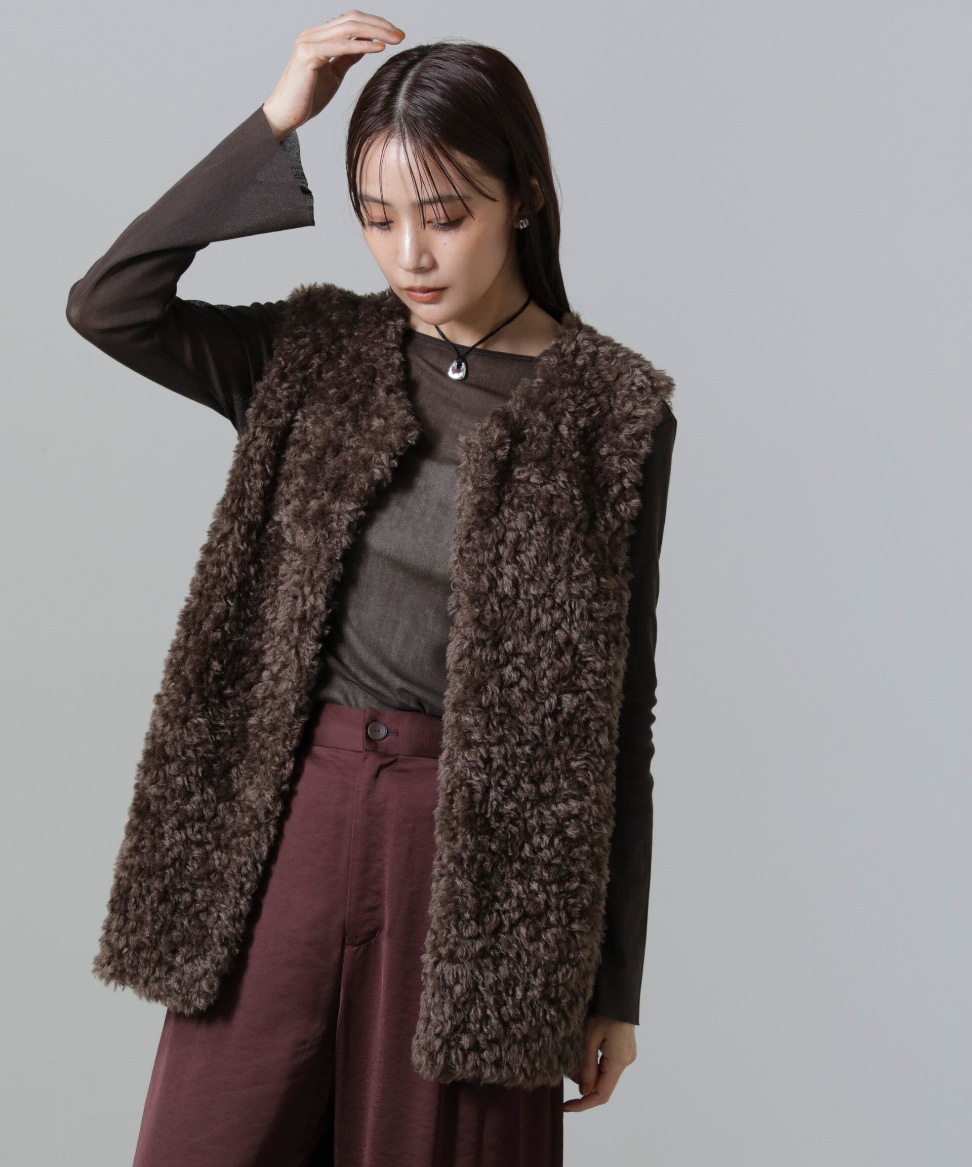 【ナノ ユニバース/nano universe】のカーリーファーミドルベスト 人気、トレンドファッション・服の通販 founy(ファニー) 　ファッション　Fashion　レディースファッション　Fashion for Women　アウター　Coat / Outerwear Collection　トップス・カットソー　Cut & Sew Tops　ベスト&ジレ / 重ね着スタイル　Vests & Gilets　秋　Autumn　シンプル　Simple, Minimal　タフタ　Taffeta, Structured Fabric　フェイクファー　Faux Fur, Imitation Fur　フェミニン　Feminine, Girly　ベスト　Vest, Waistcoat　モコモコ　Fuzzy, Fluffy　リュクス　Luxury, Elegant, High-End, Chic　ロング　Long, Long-Length　おすすめ　Recommended / Our Picks　2024年　2024　2024-2025秋冬・A/W　Autumn/Winter 2024–25 AW24–25　 other-1|ID: prp329100004618060 ipo3291000000033098222