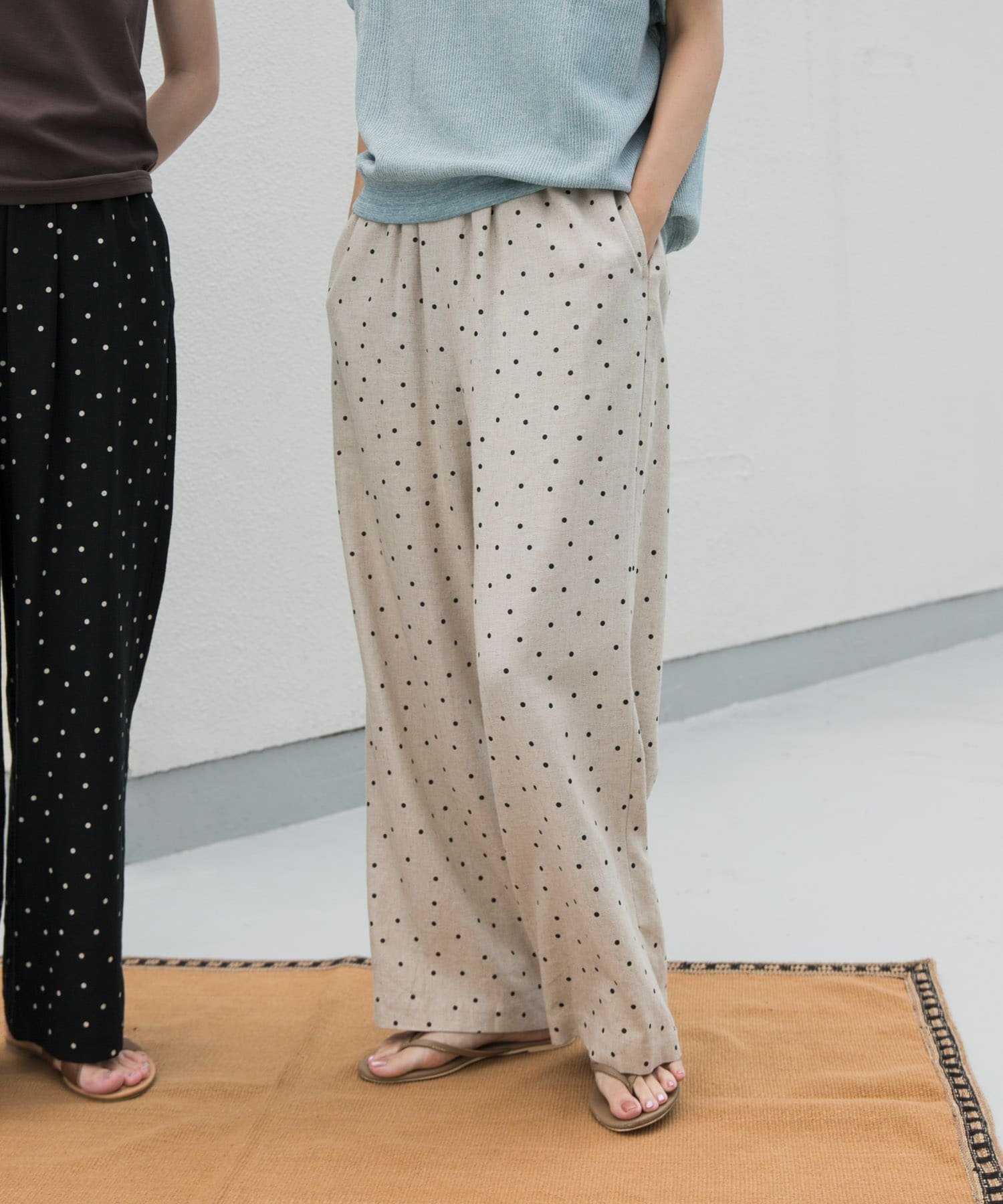 【アーバンリサーチ ドアーズ/URBAN RESEARCH DOORS】のリネンレーヨンドットイージーパンツ インテリア・キッズ・メンズ・レディースファッション・服の通販 founy(ファニー) 　ファッション　Fashion　レディースファッション　Fashion for Women　パンツ　Pants & Trousers　2025年　2025　2025春夏・S/S　Spring/Summer 2025 SS25　ダウン　Down, Puffer　ドット　Polka Dot, Dot Pattern　プリント　Print, Printed Pattern　ベーシック　Basic, Essential　ミックス　Mix, Mixed Style　ランダム　Random, Irregular　リネン　Linen, Linen Fabric　リラックス　Relax, Relaxed Fit　ワイド　Wide, Wide Fit　エレガント 上品　Elegant　人気　Popular, Best Seller　夏　Summer　S/S・春夏　SS, Spring/Summer, Warm Season　NATURAL|ID: prp329100004618096 ipo3291000000033098859